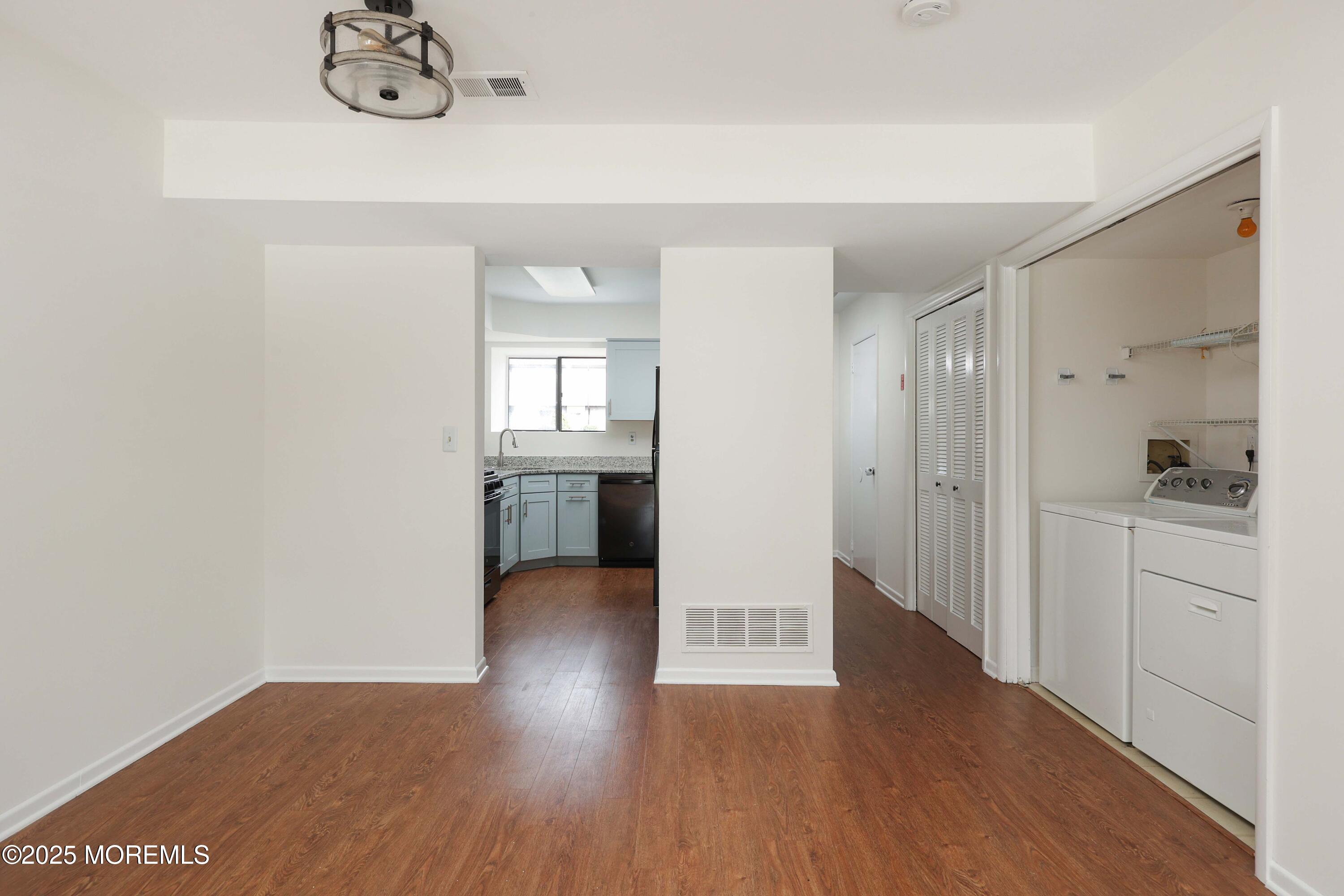 1096 Sawmill Road, Brick, New Jersey image 8