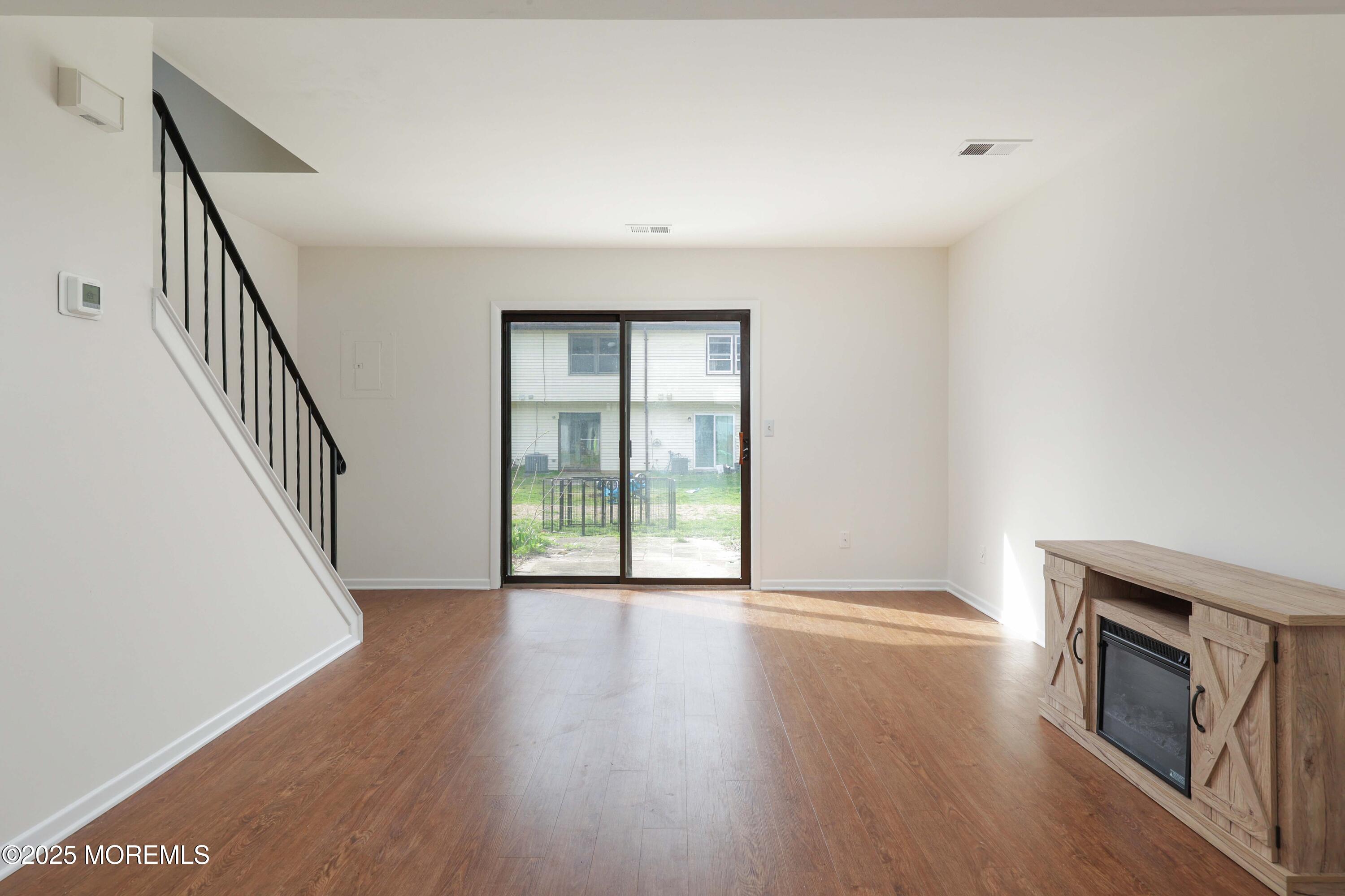 1096 Sawmill Road, Brick, New Jersey image 7