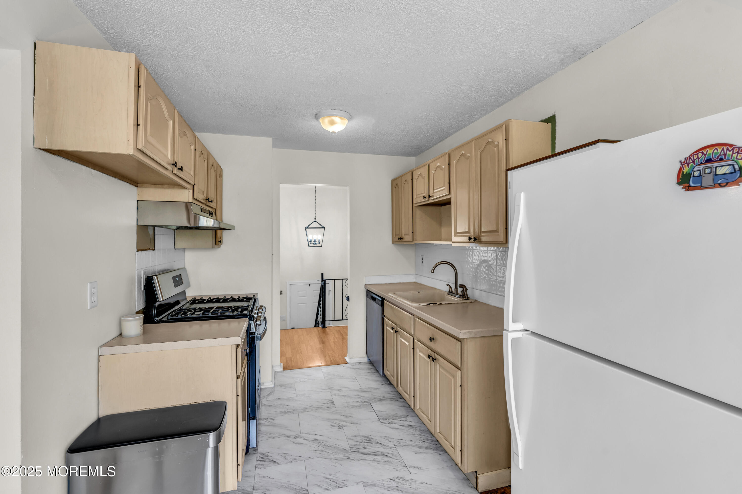 6 Robin Road #1000, Howell, New Jersey image 14