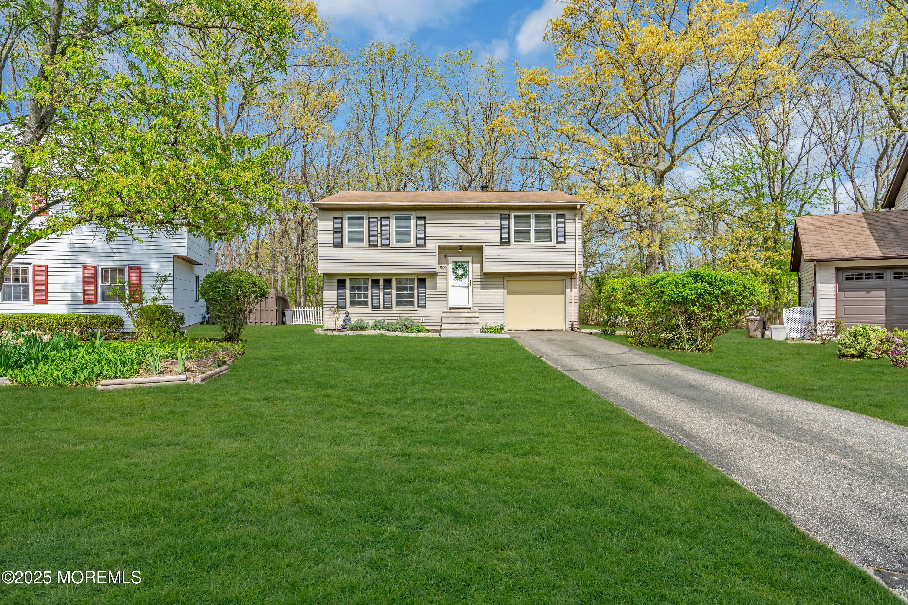 6 Robin Road #1000, Howell, New Jersey image 3