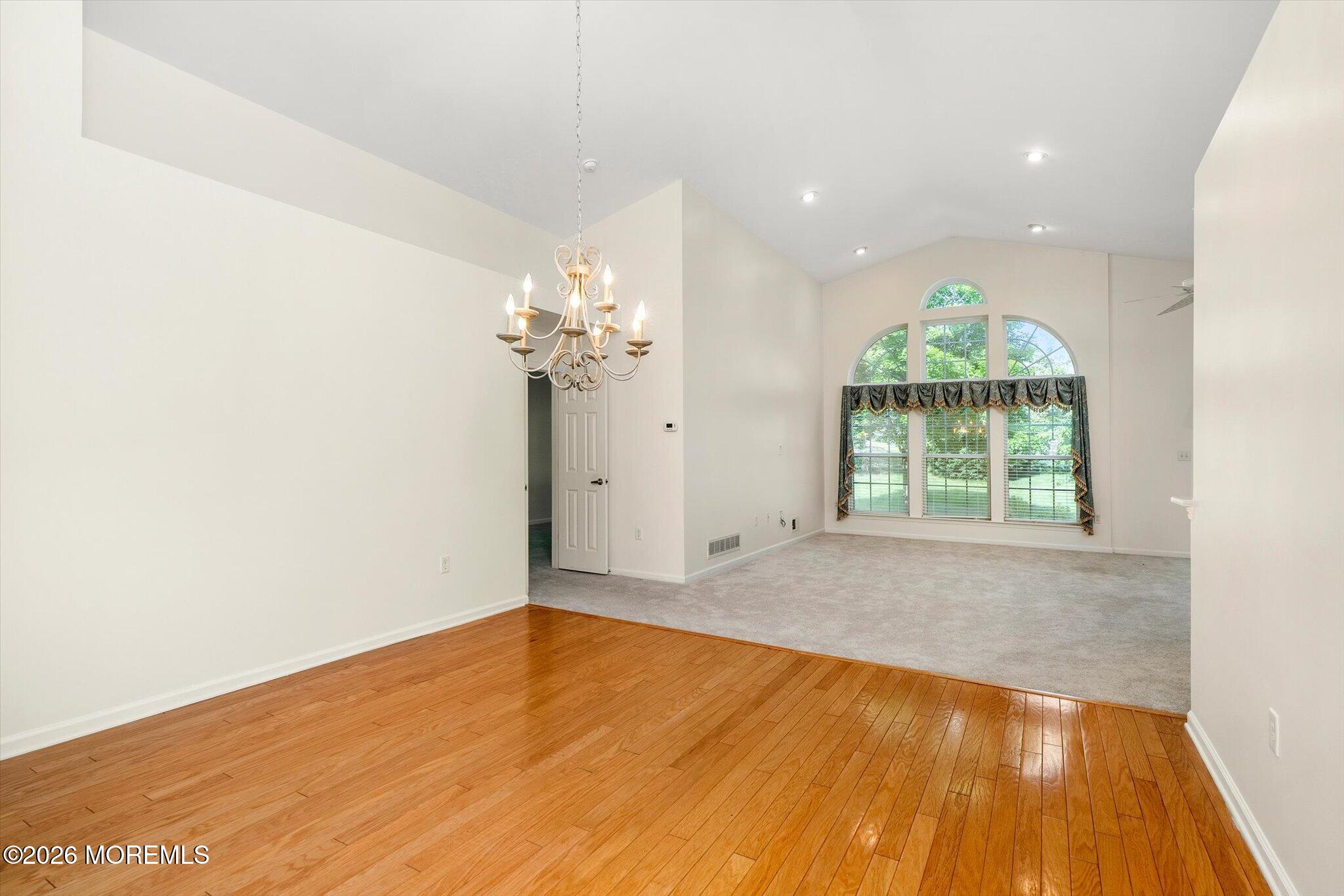 10 Powderhorn Way
