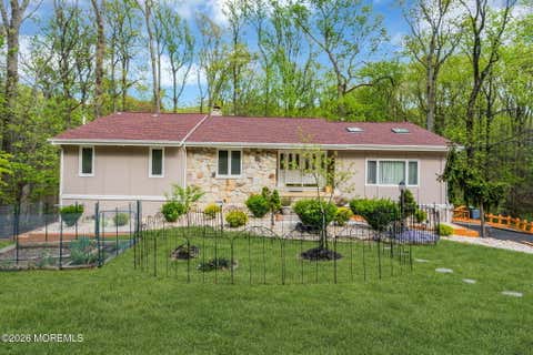 Homes For Sale - 30 Mount Drive<br/> Holmdel, NJ 07733