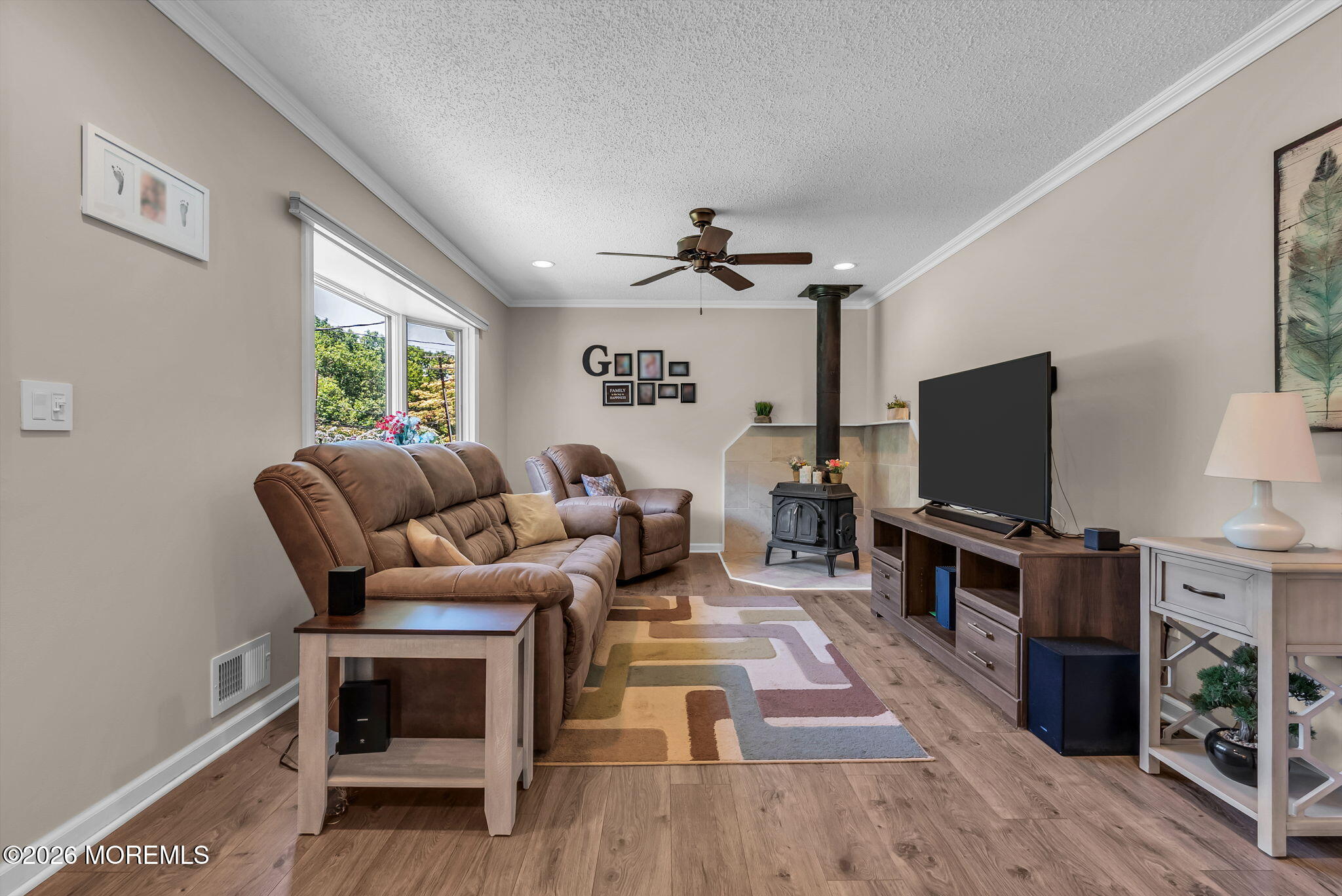 835 Vaughn Avenue