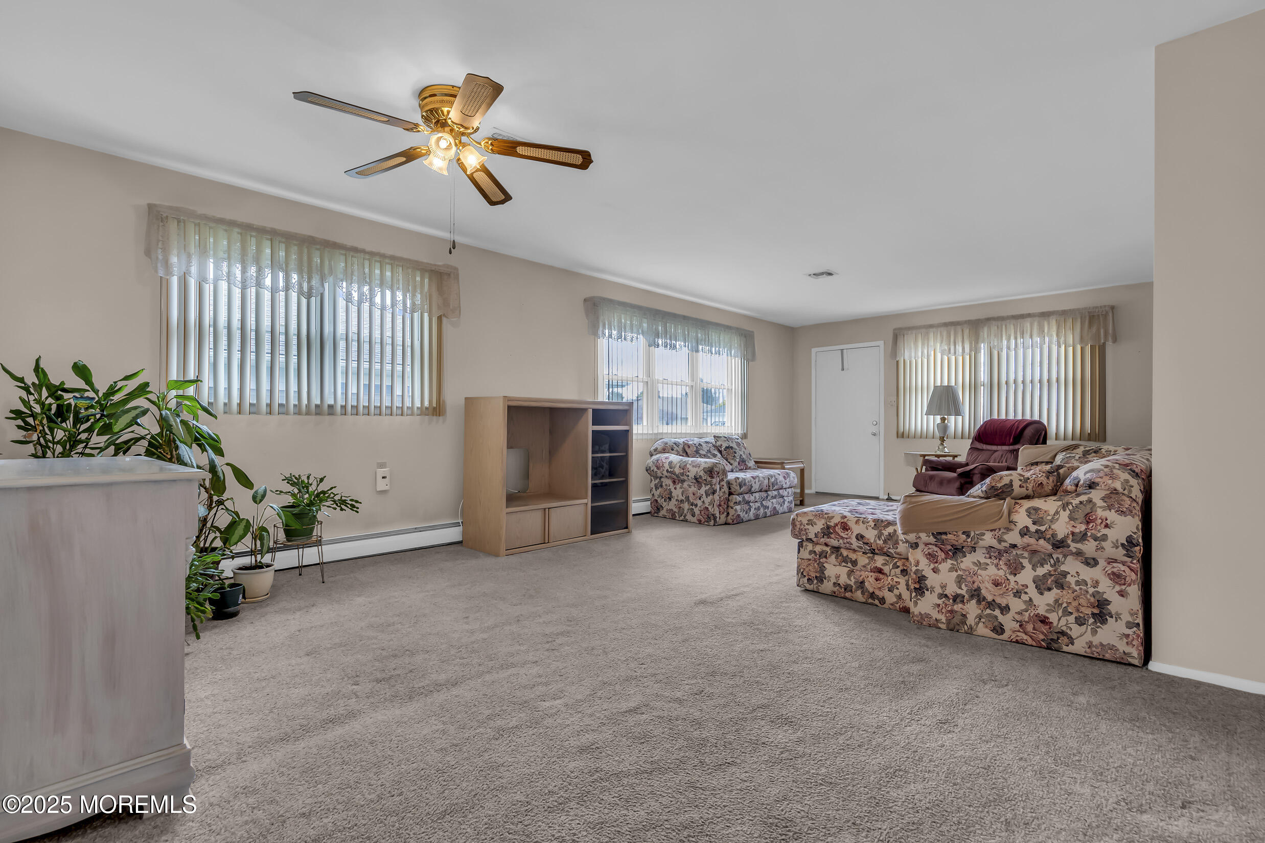37 Scarborough Place, Toms River, New Jersey image 5