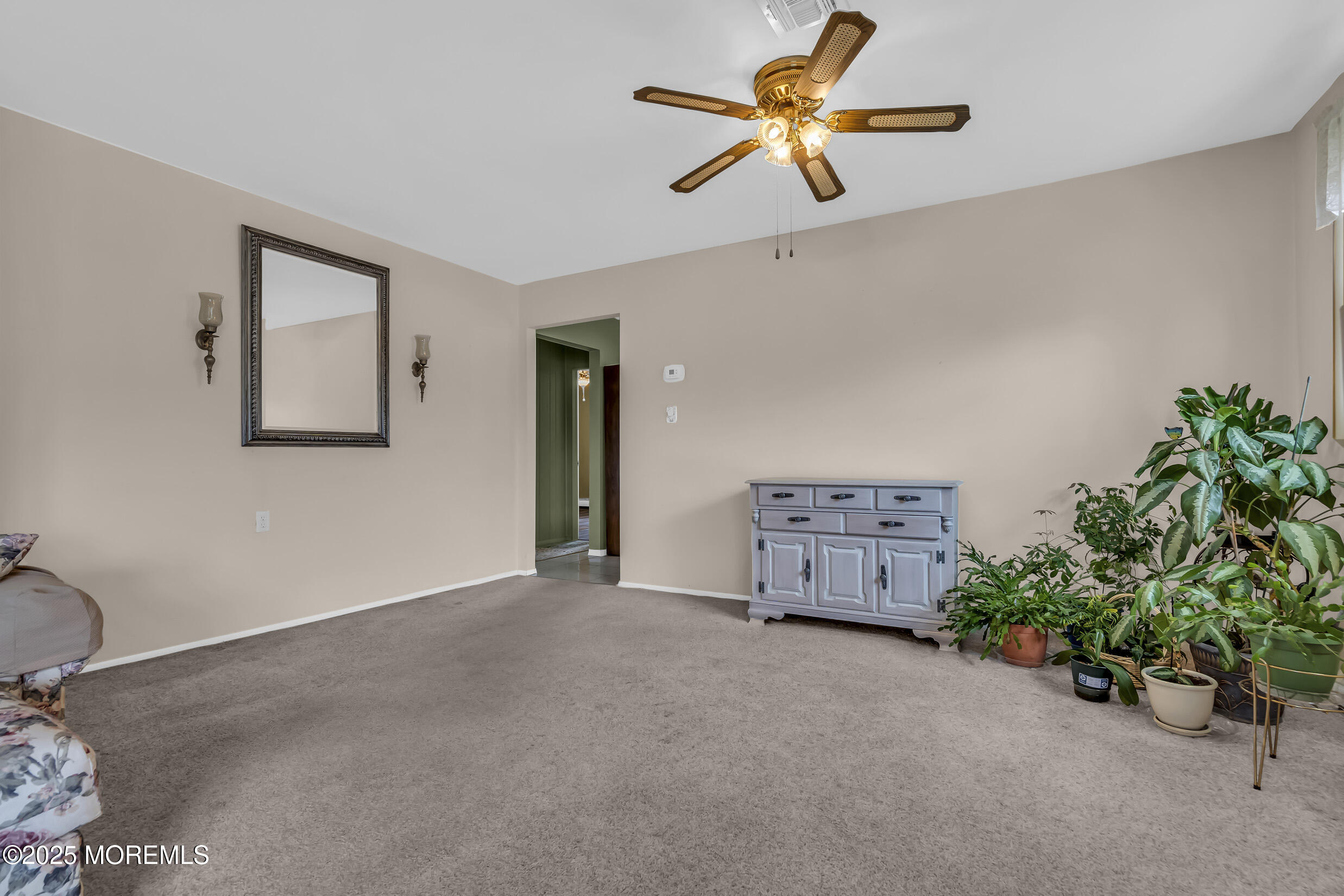 37 Scarborough Place, Toms River, New Jersey image 6