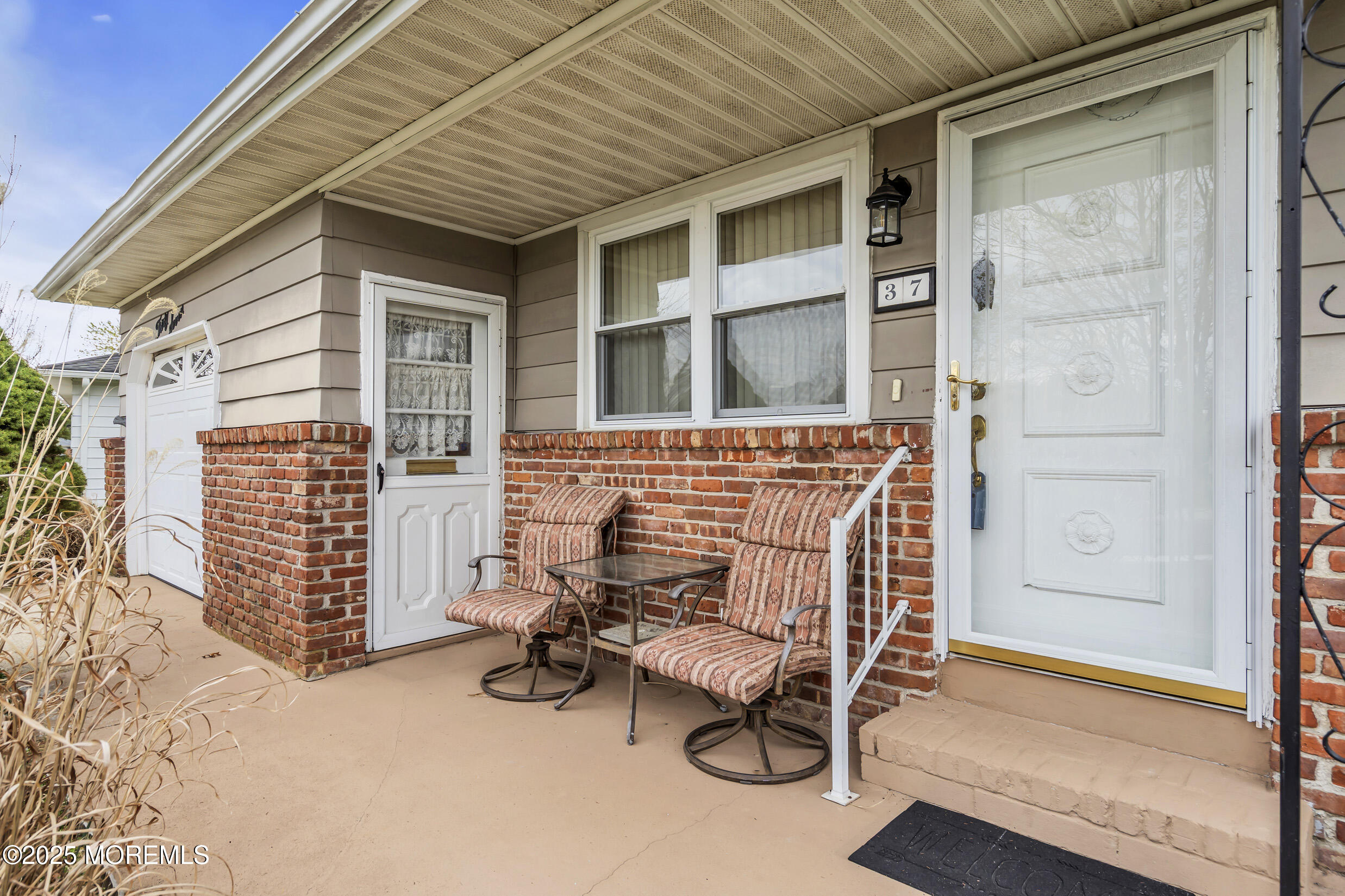 37 Scarborough Place, Toms River, New Jersey image 2