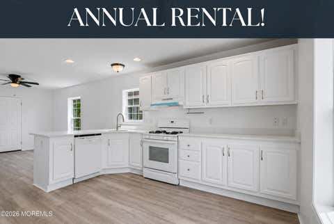 Mobile Home For Rent - 1830 Highway 35 Rd #13<br/> Wall, NJ 07719