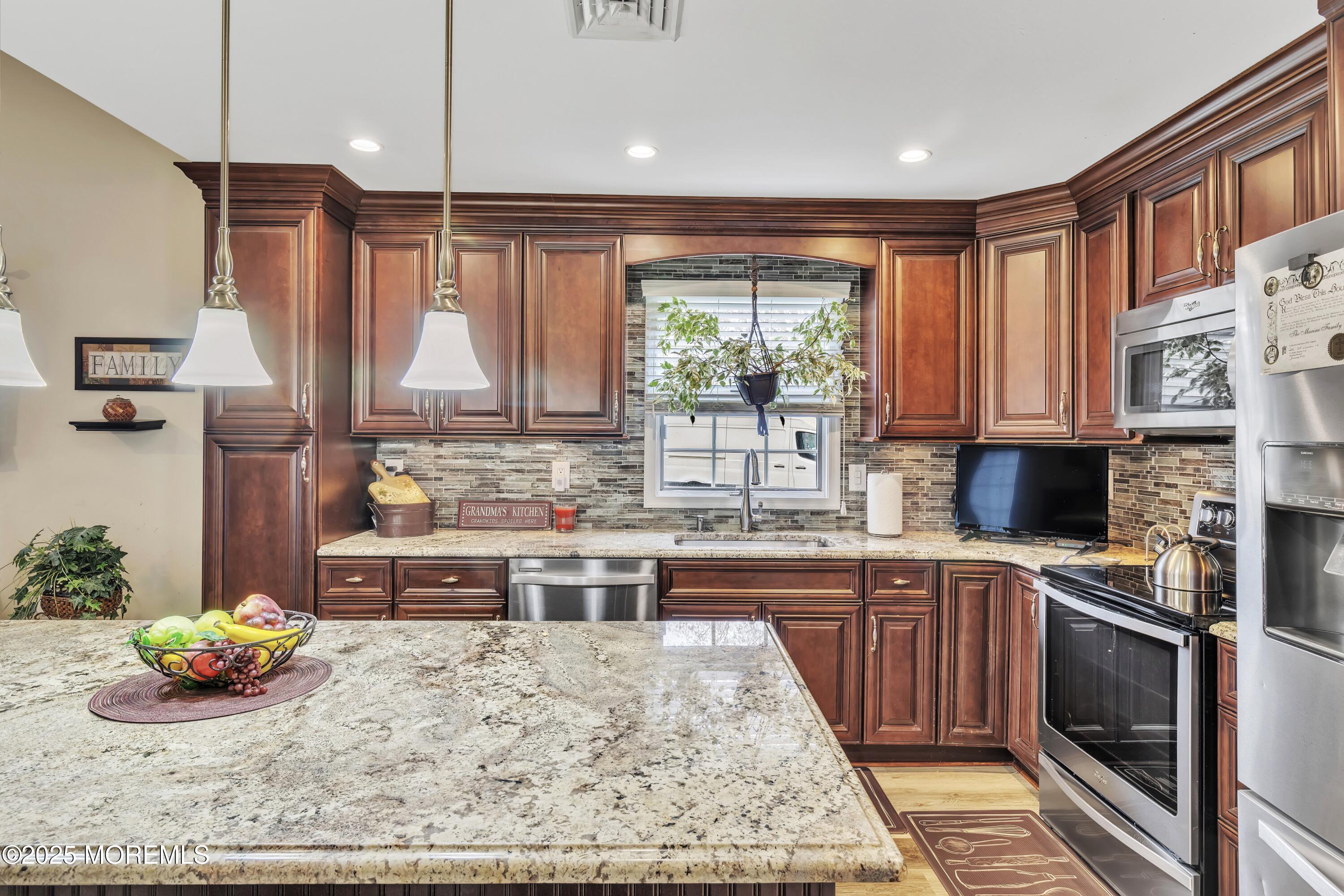1792 Buttonwood Avenue, Toms River, New Jersey image 14