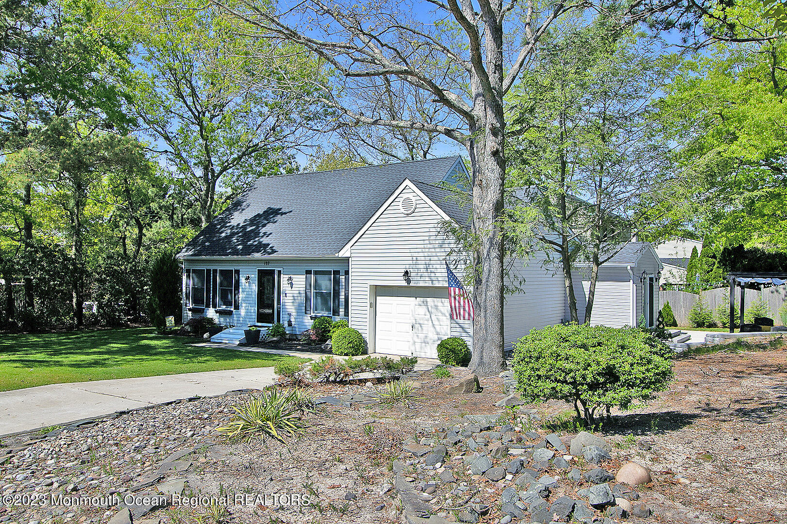 187 Topside Road, Manahawkin, New Jersey image 7