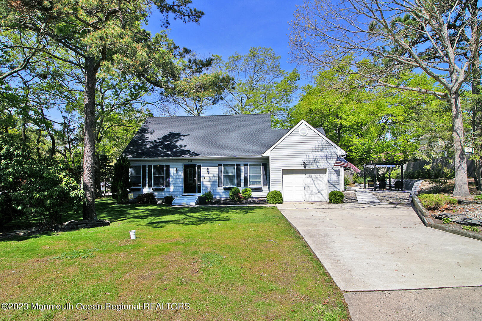 187 Topside Road, Manahawkin, New Jersey image 9