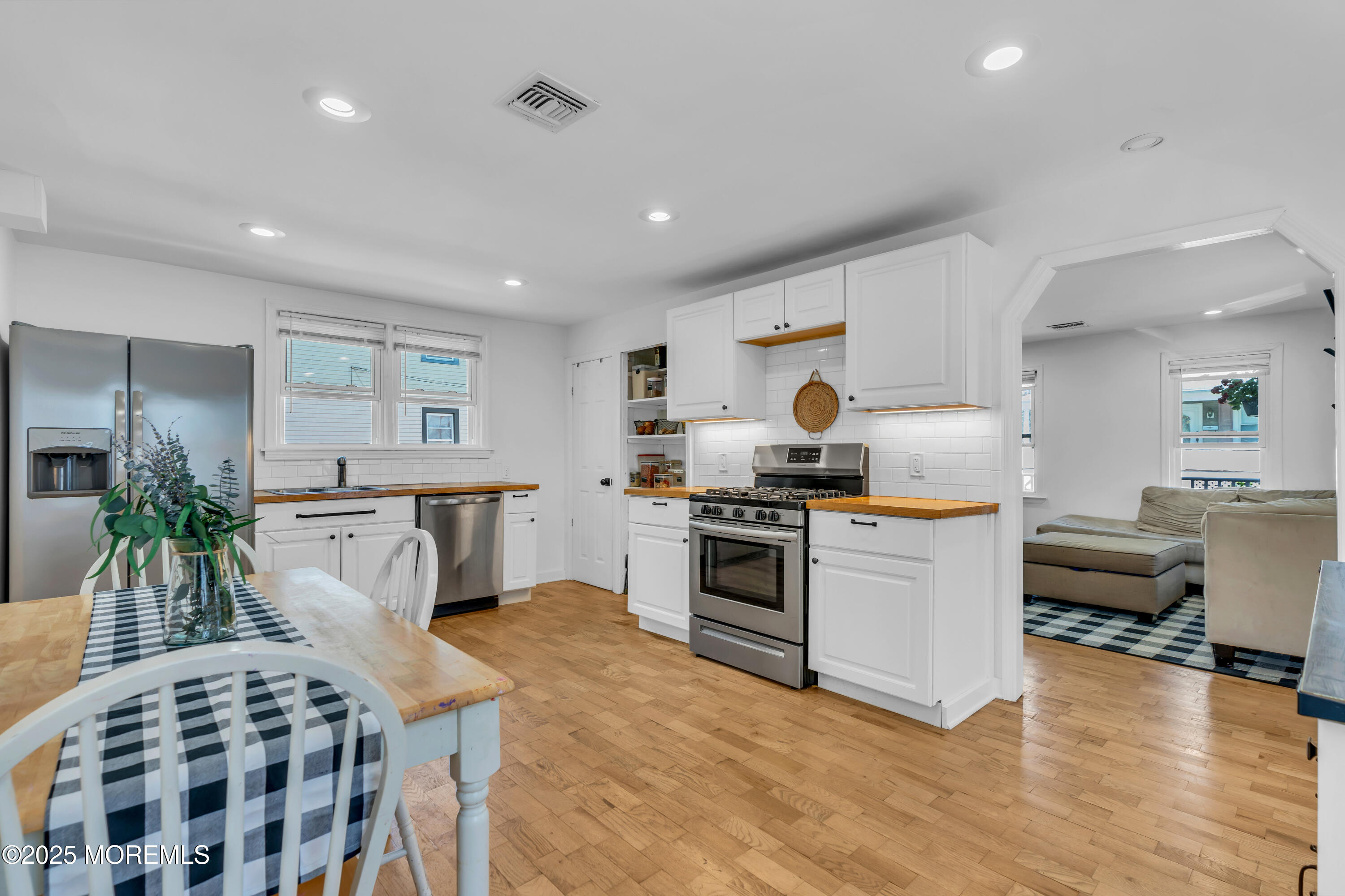 43 Oak Street, Keyport, New Jersey image 5