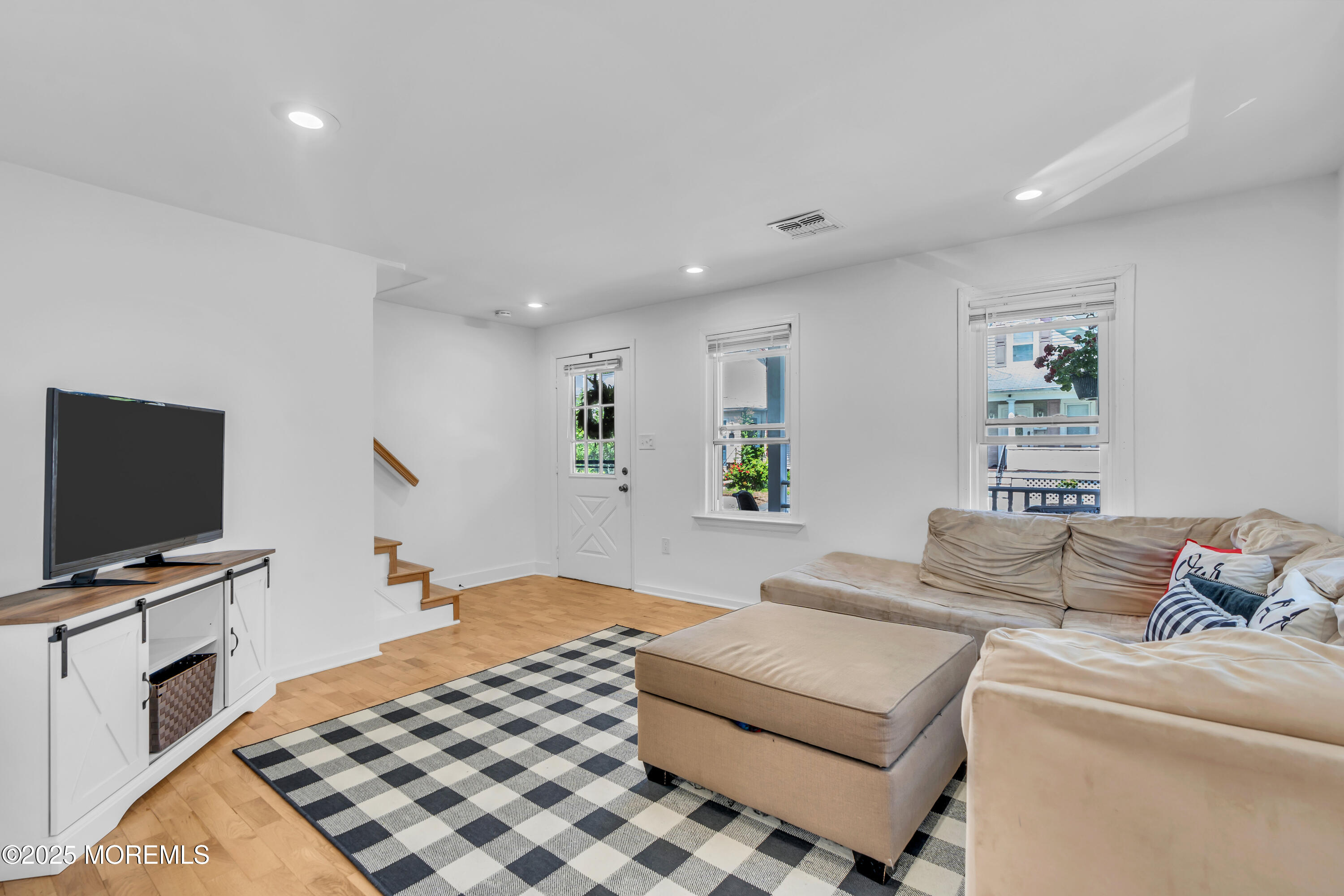 43 Oak Street, Keyport, New Jersey image 4