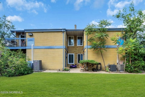 Condo For Sale - 4 Newport Court<br/> Brick, NJ 08724