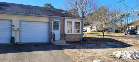 Homes For Sale - 2B Deerfield Drive #52<br/> Whiting, NJ 08759