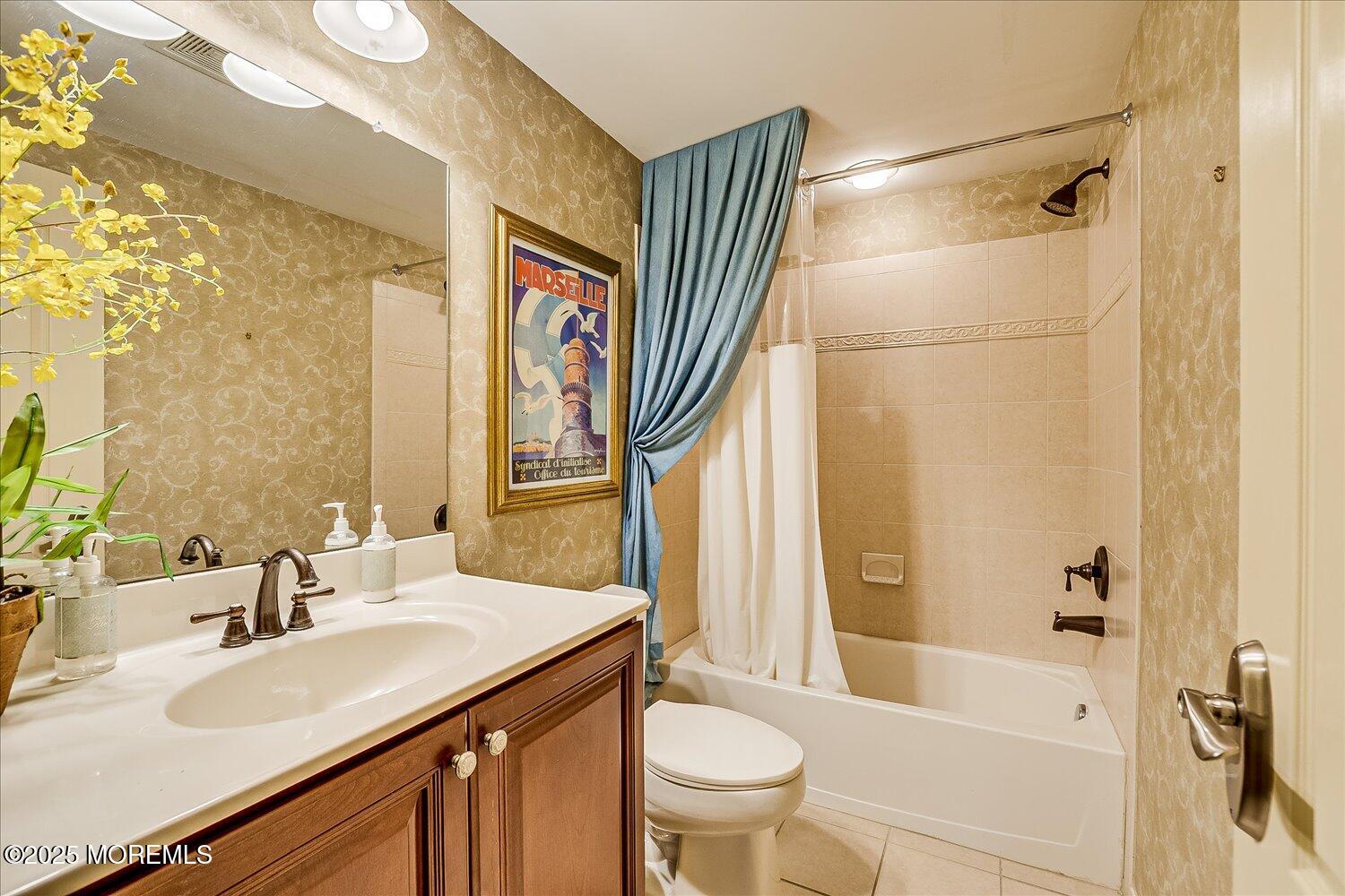 6 Ridgeview Way, Allentown, New Jersey image 49