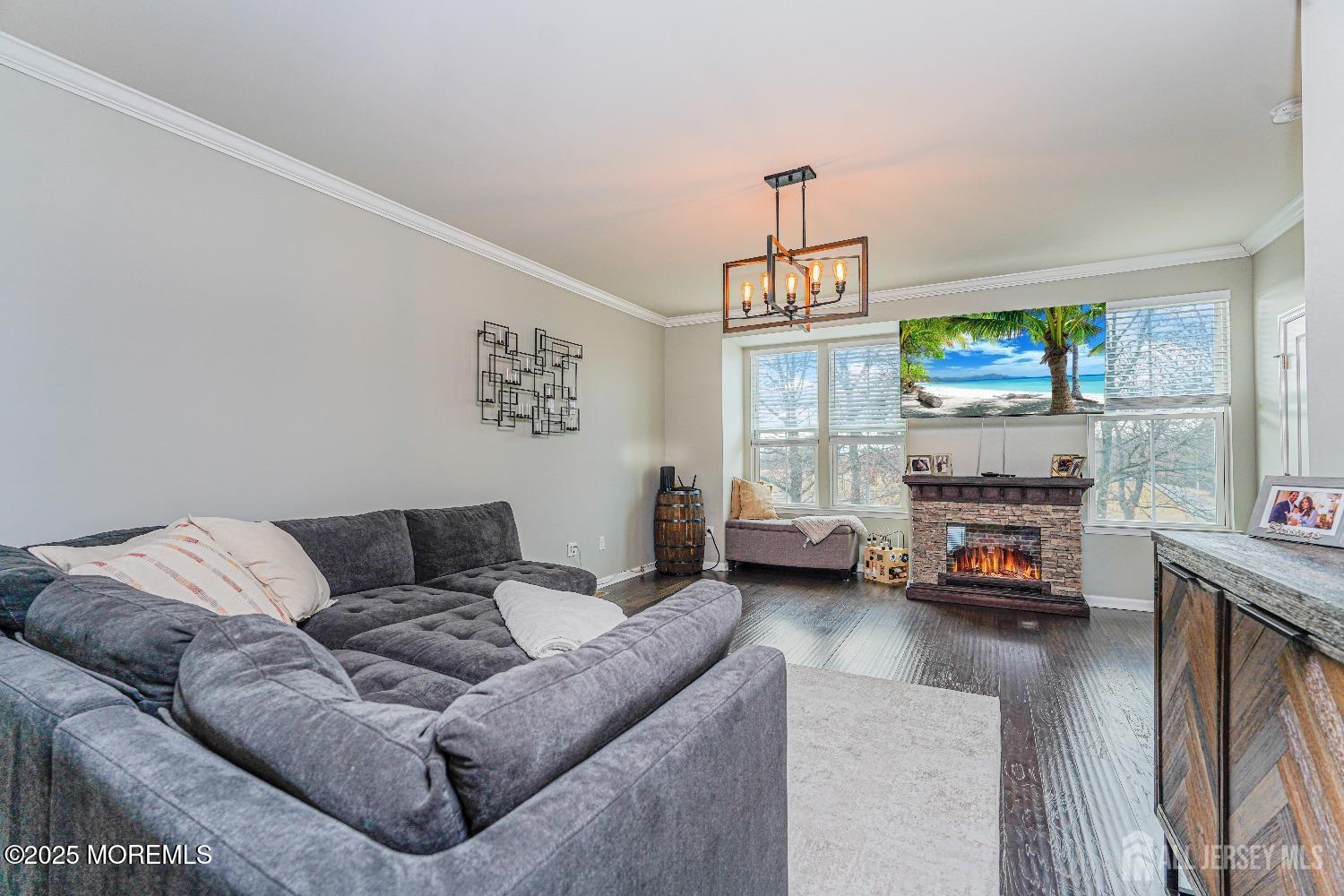 606 Bayside Court #606, South Amboy, New Jersey image 3