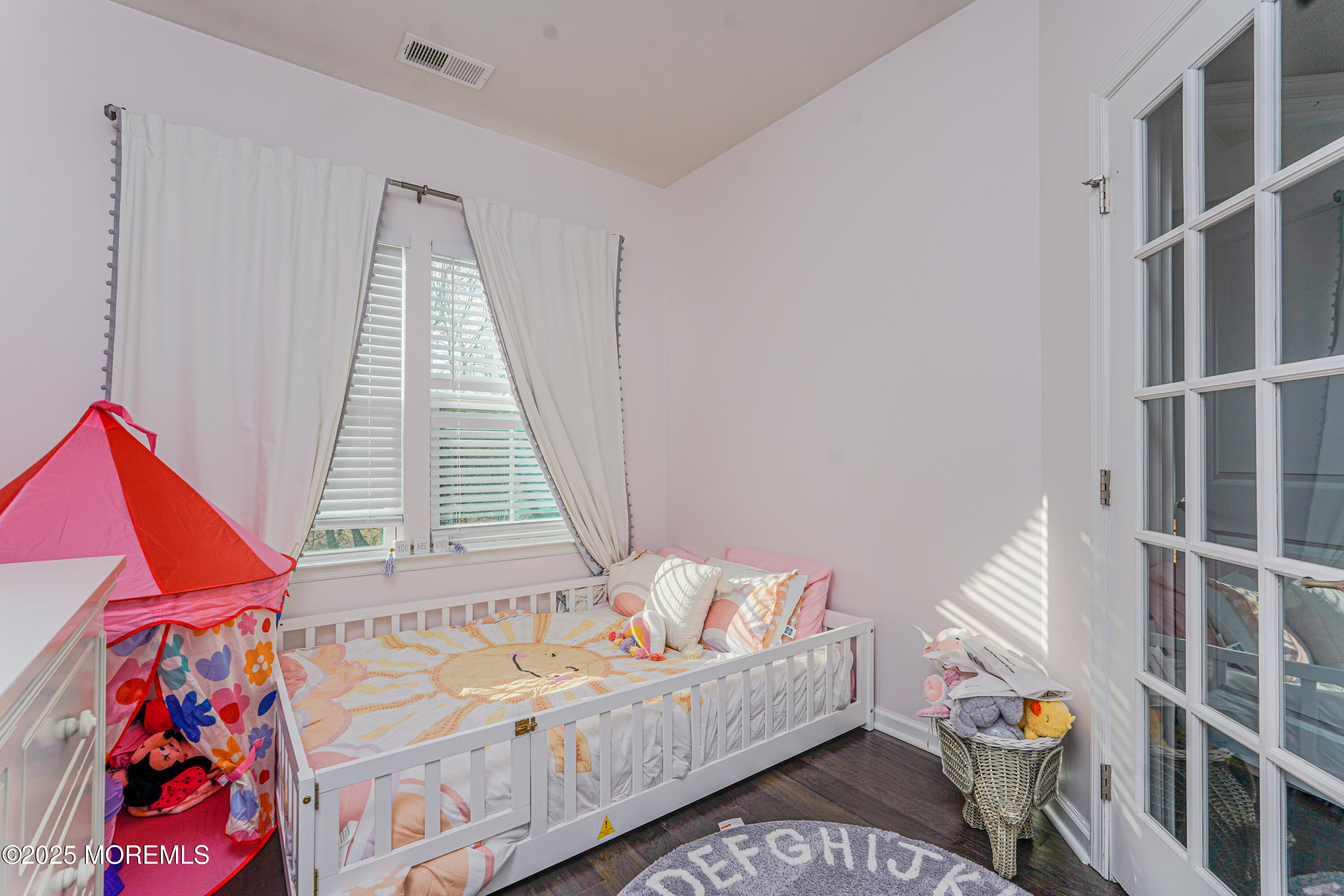 606 Bayside Court #606, South Amboy, New Jersey image 16