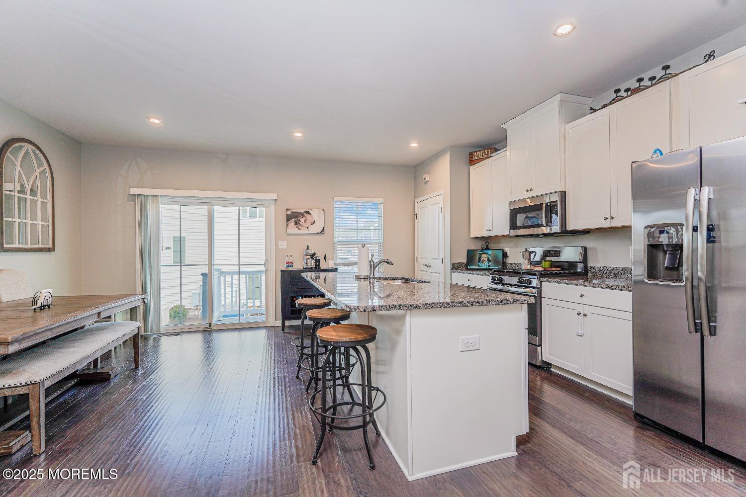 606 Bayside Court #606, South Amboy, New Jersey image 7