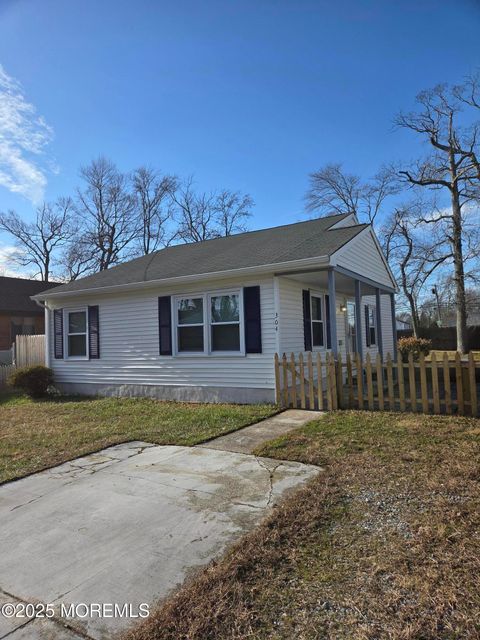 304 Lake Champlain Drive Little Egg Harbor NJ 08087