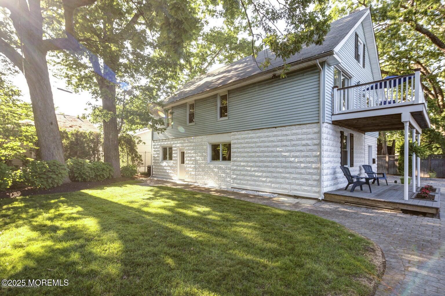 605 1/2 Fletcher Lake Avenue