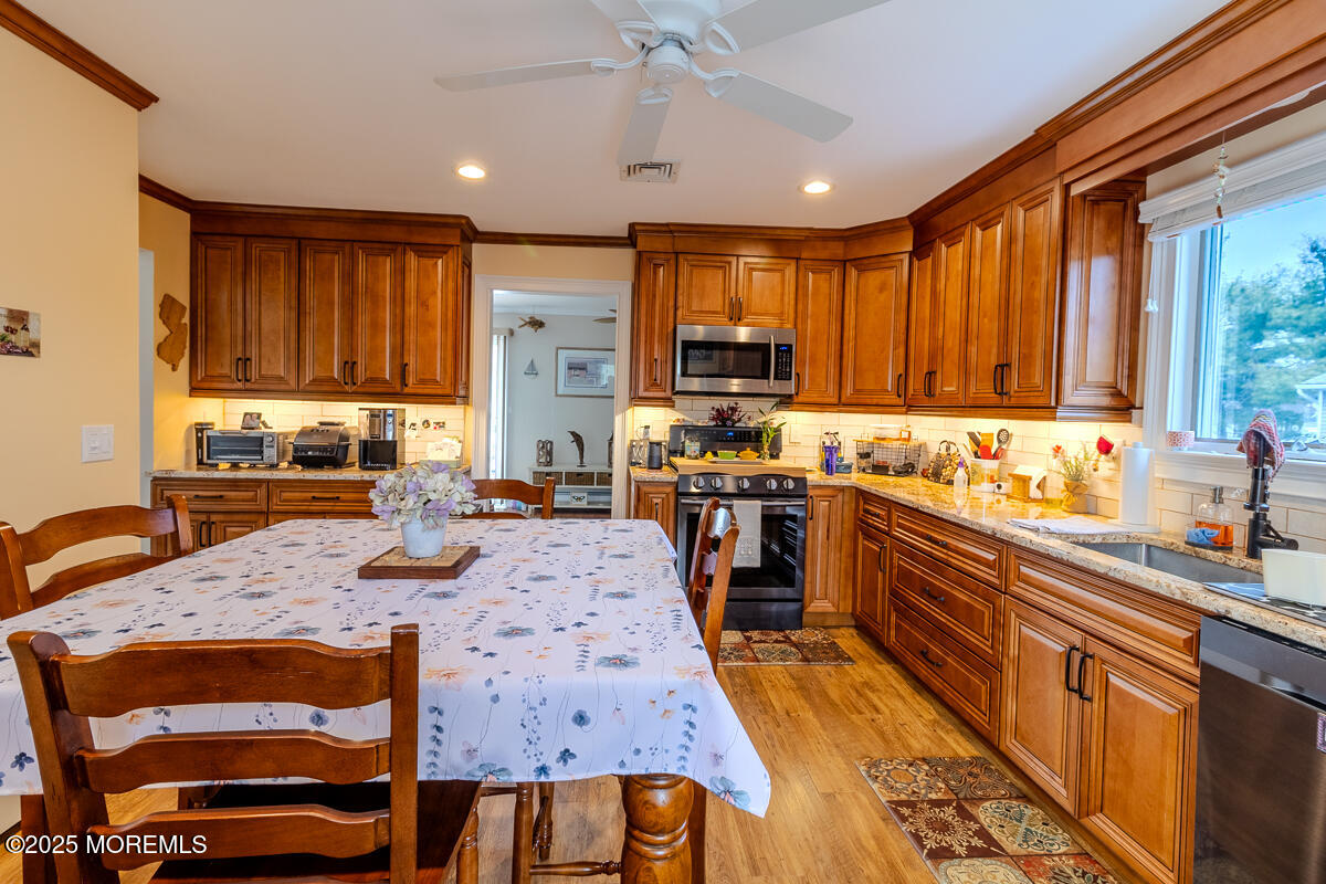 421 Ward Avenue, Brick, New Jersey image 4
