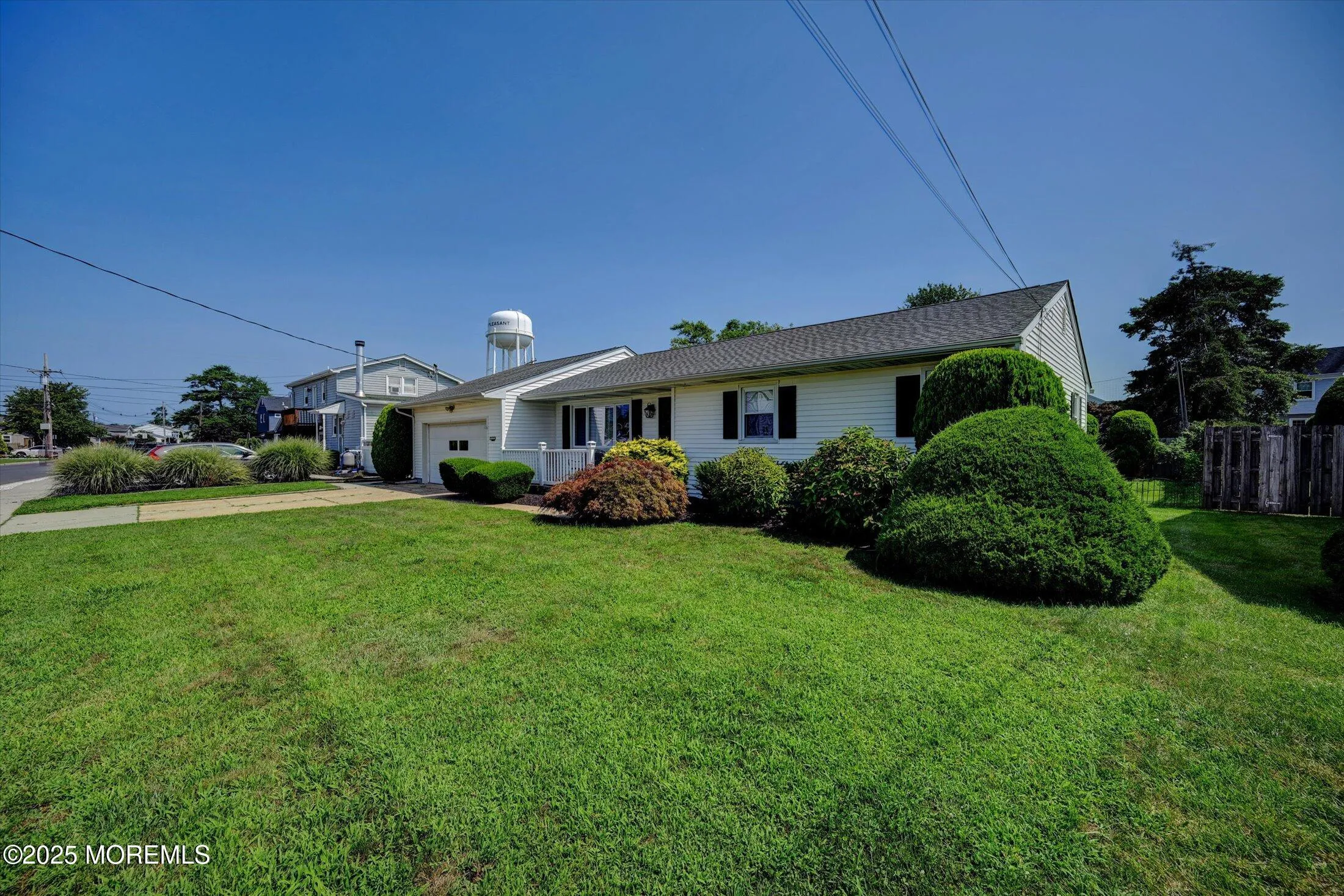 Point Pleasant, New Jersey 08742, United States, 2 Bedrooms Bedrooms, ,2 BathroomsBathrooms,Residential,Active,181499