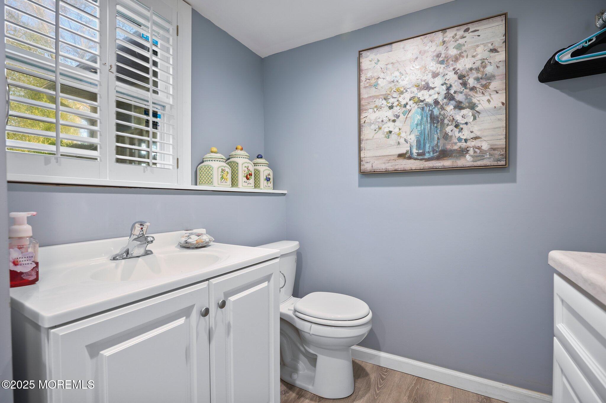 187 Elmwood Road, Oakhurst, New Jersey image 19