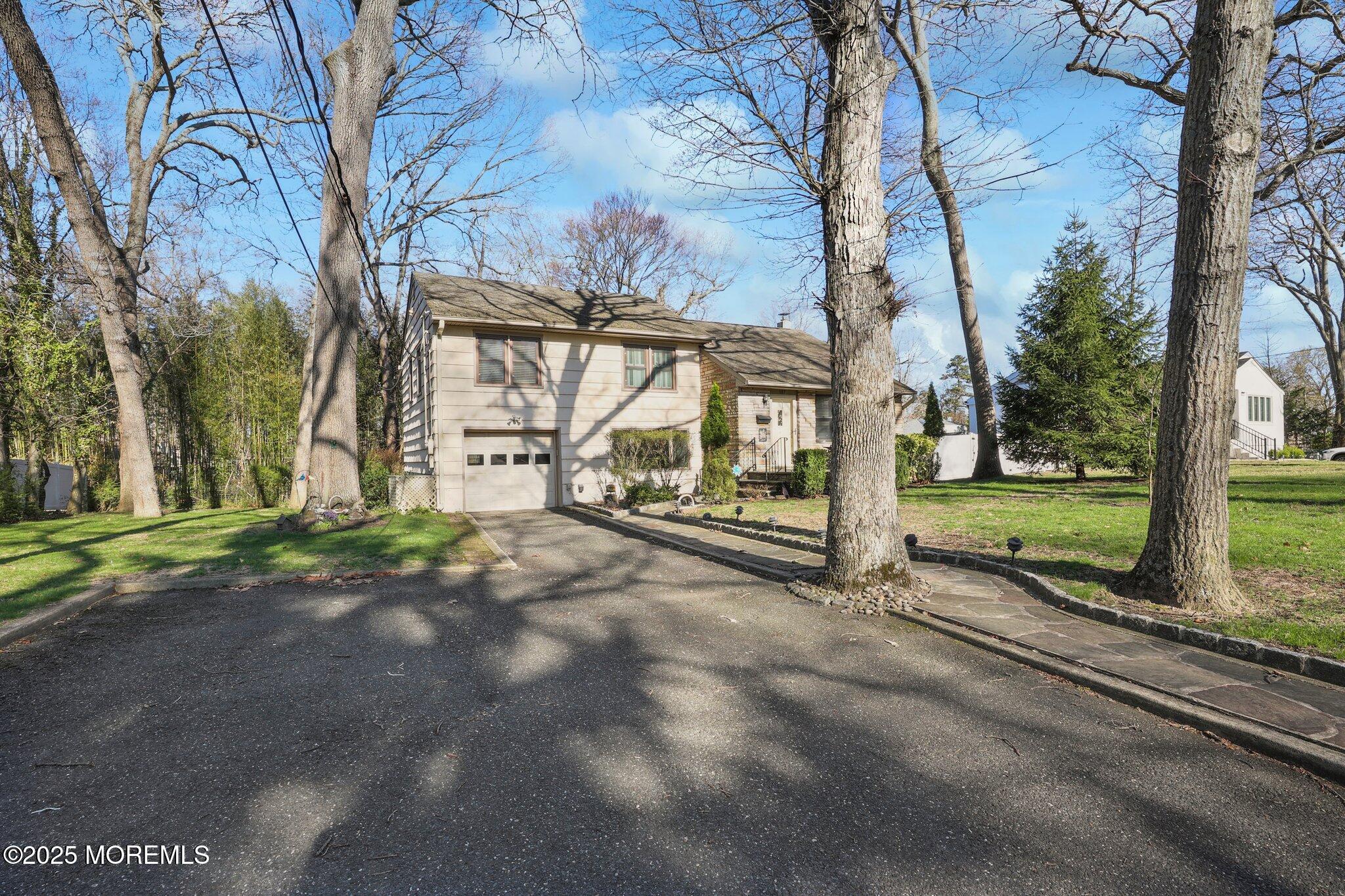187 Elmwood Road, Oakhurst, New Jersey image 3