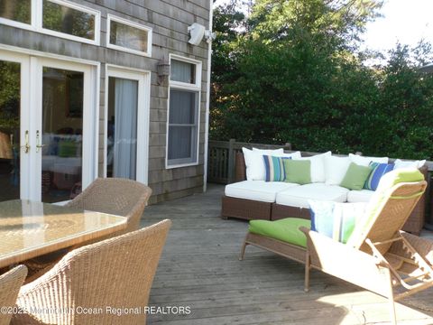 Homes For Rent - 164 Osborne Avenue<br/> Bay Head, NJ 08742