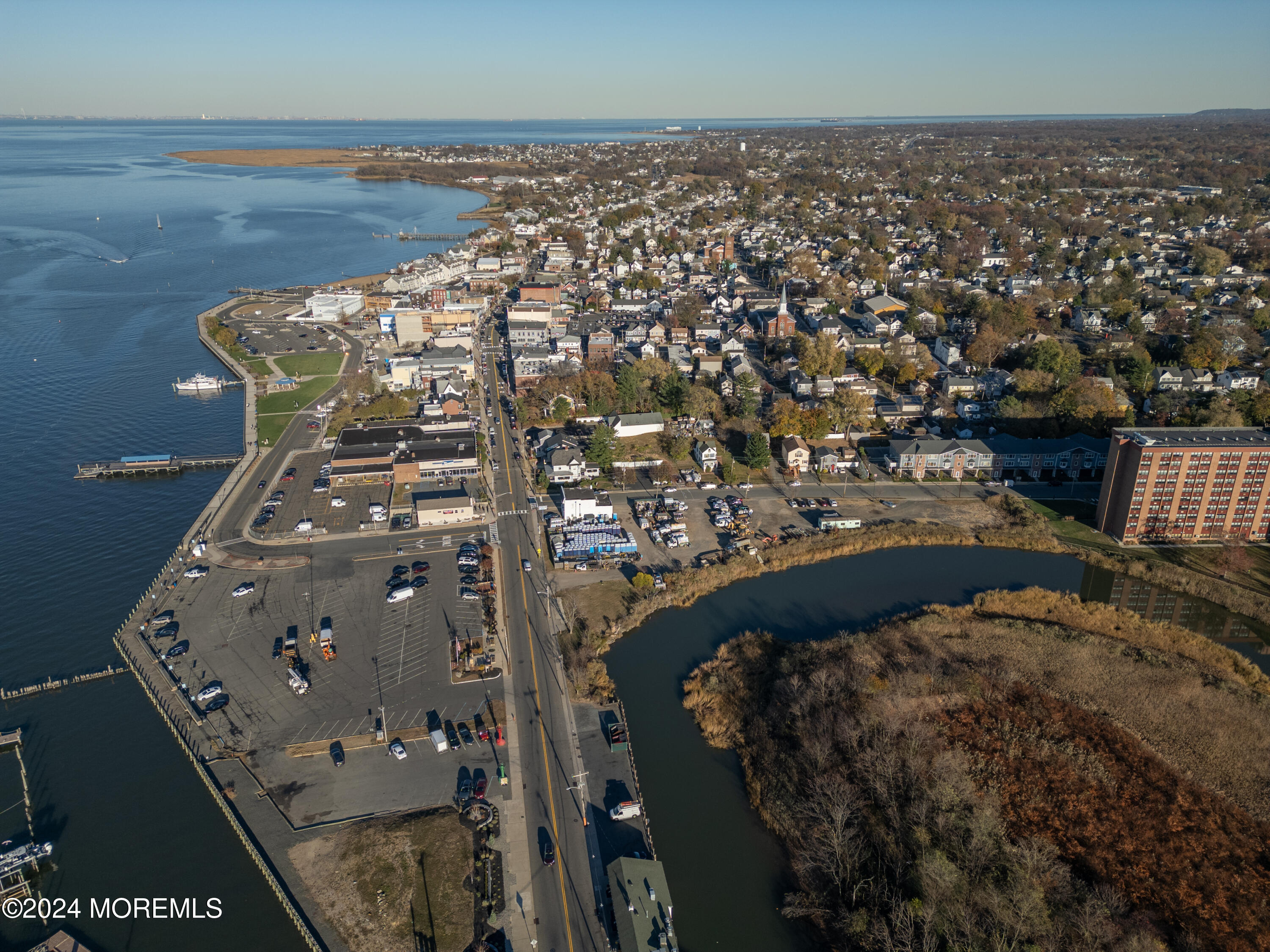 17 Raritan Cove, Keyport, New Jersey image 38