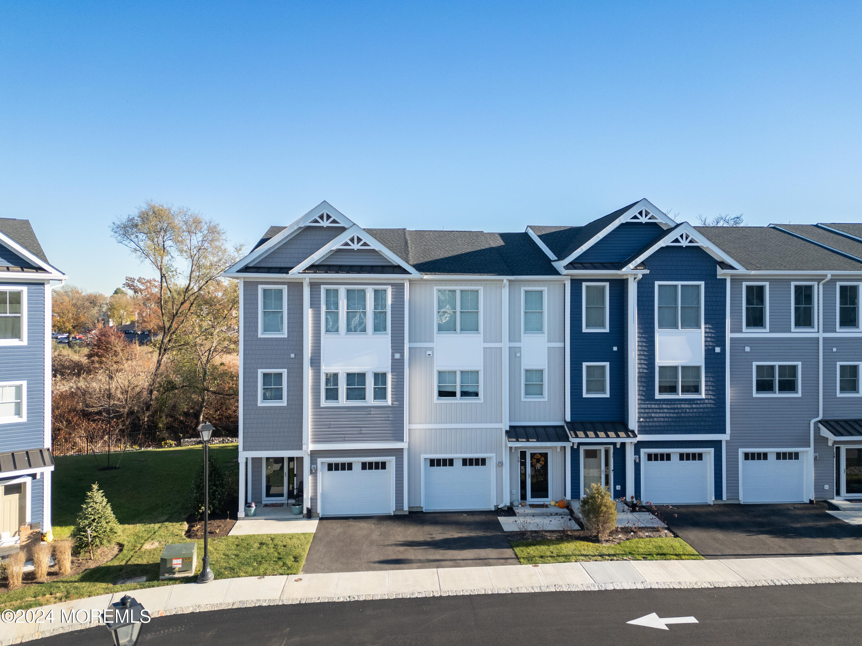 17 Raritan Cove, Keyport, New Jersey image 1