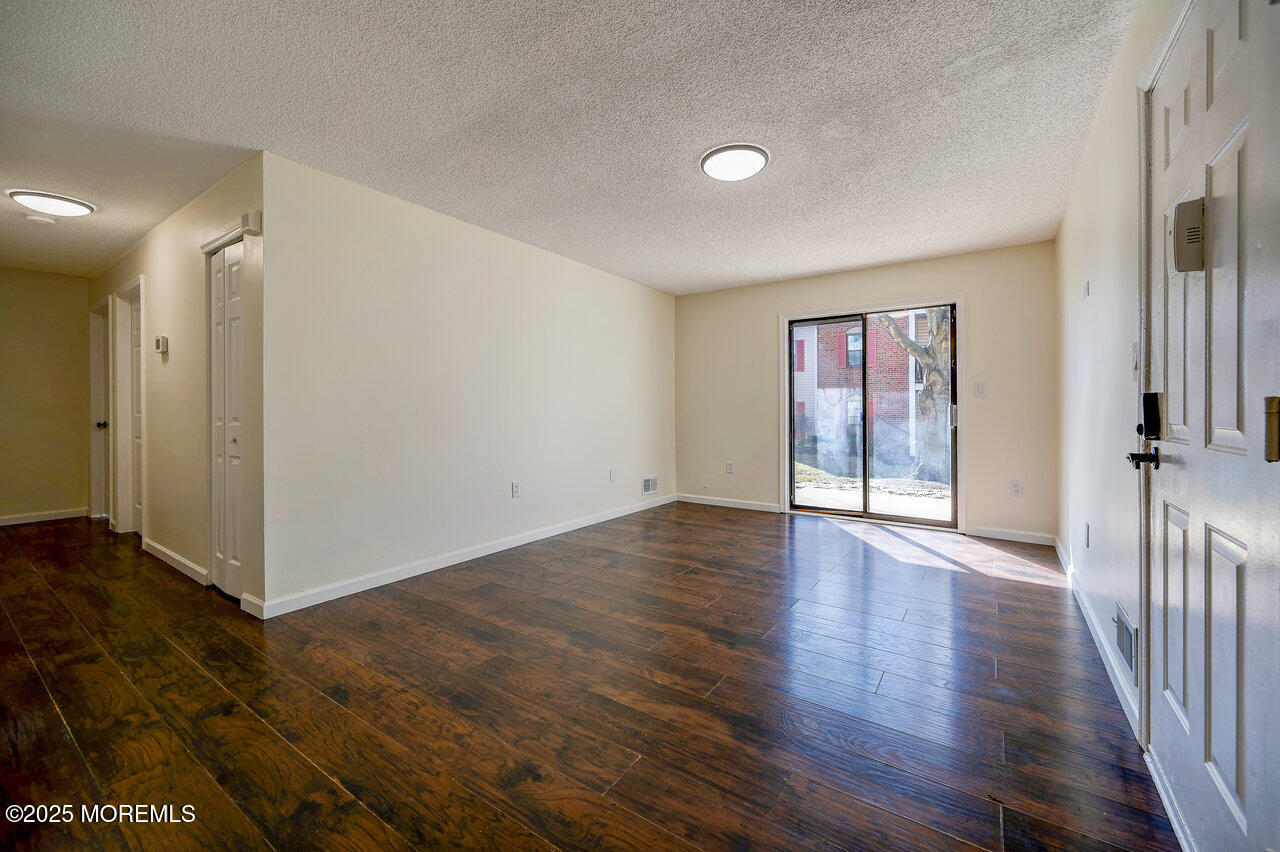 41 Voscek Court #498, Lawrenceville, New Jersey image 3