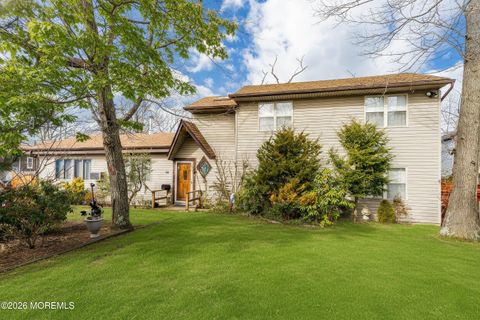 Homes For Sale - 56 Tall Timber Drive<br/> Brick, NJ 08723