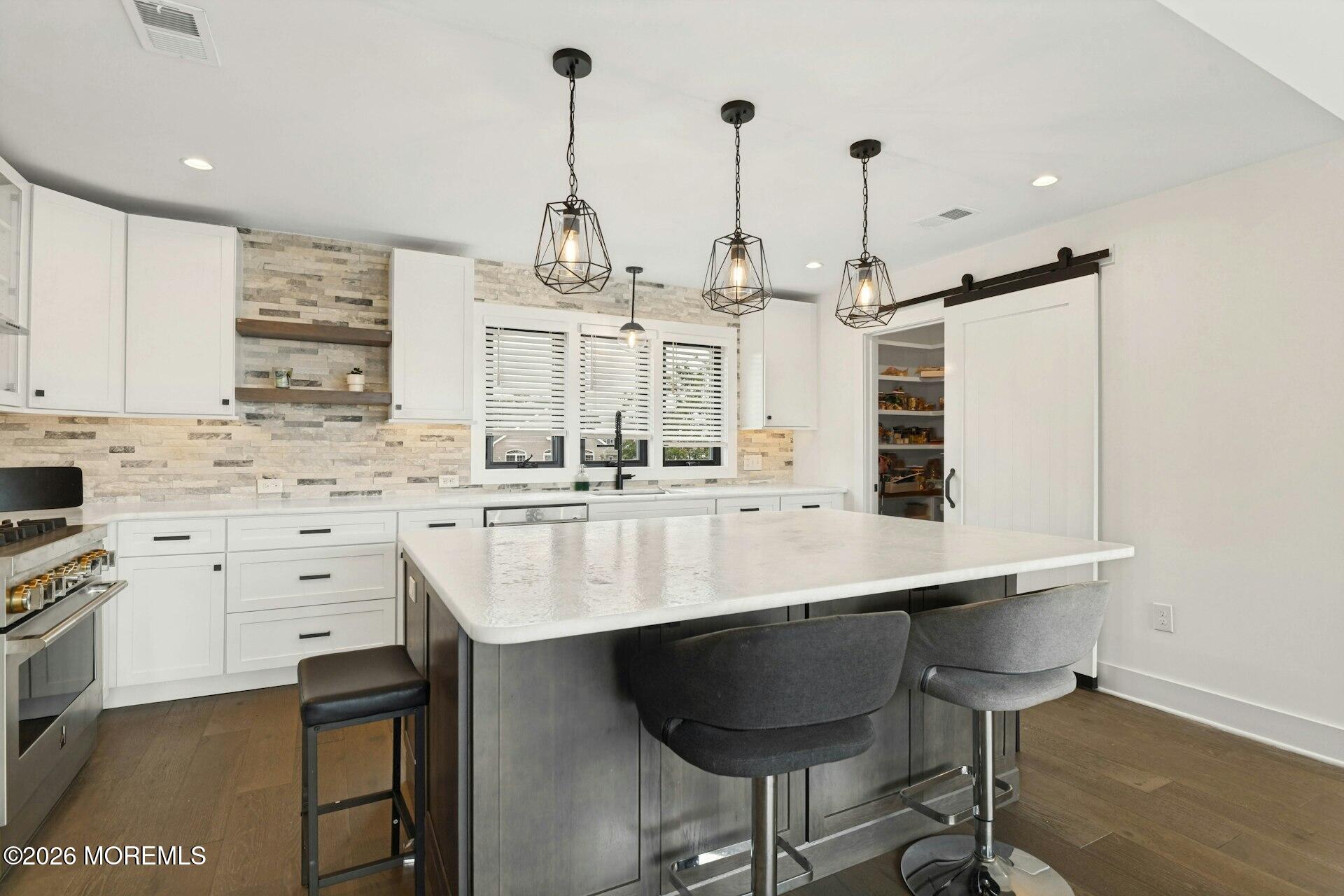 15 Starboard Court