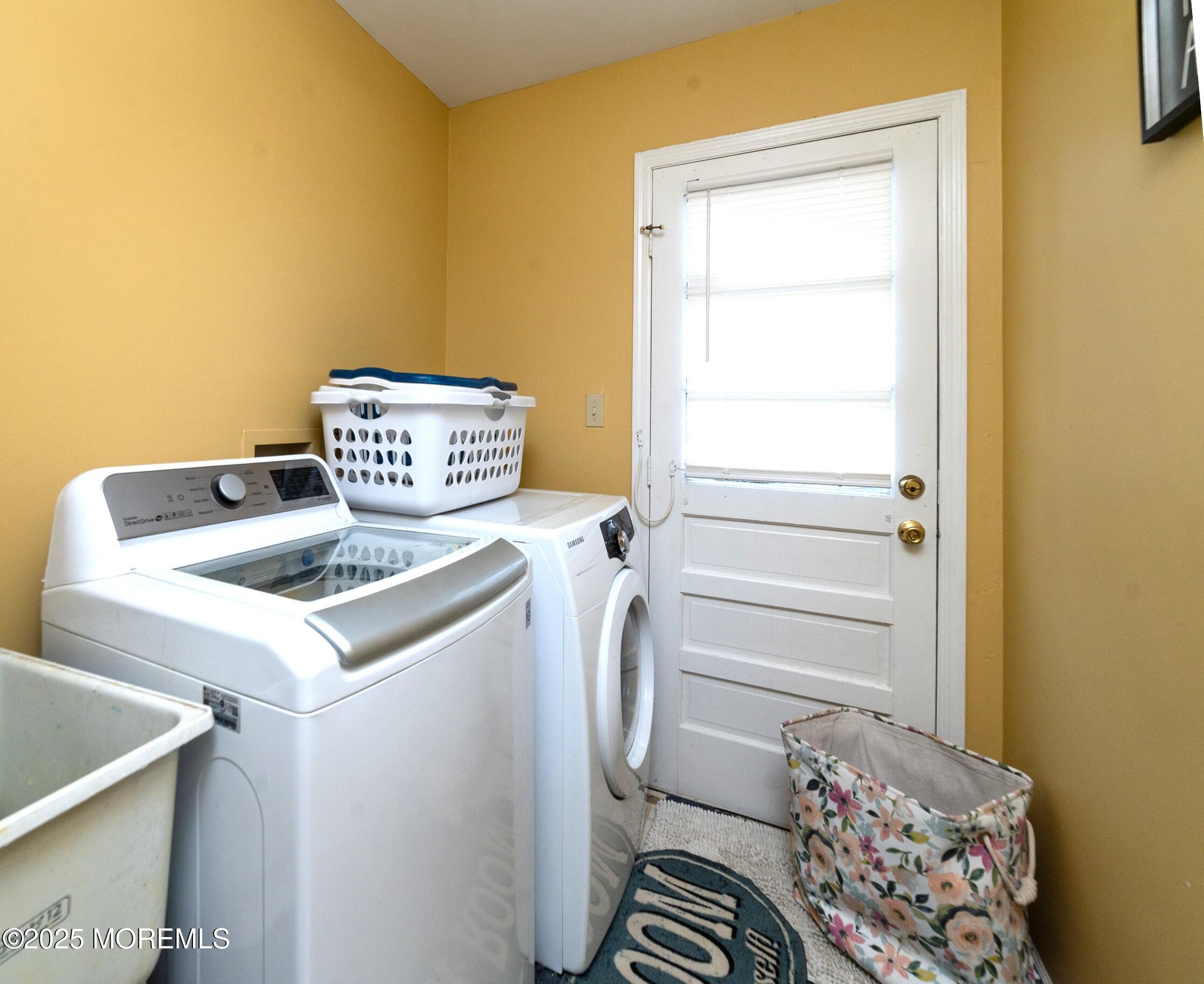 11 Walnut Lane, Manalapan, New Jersey image 16