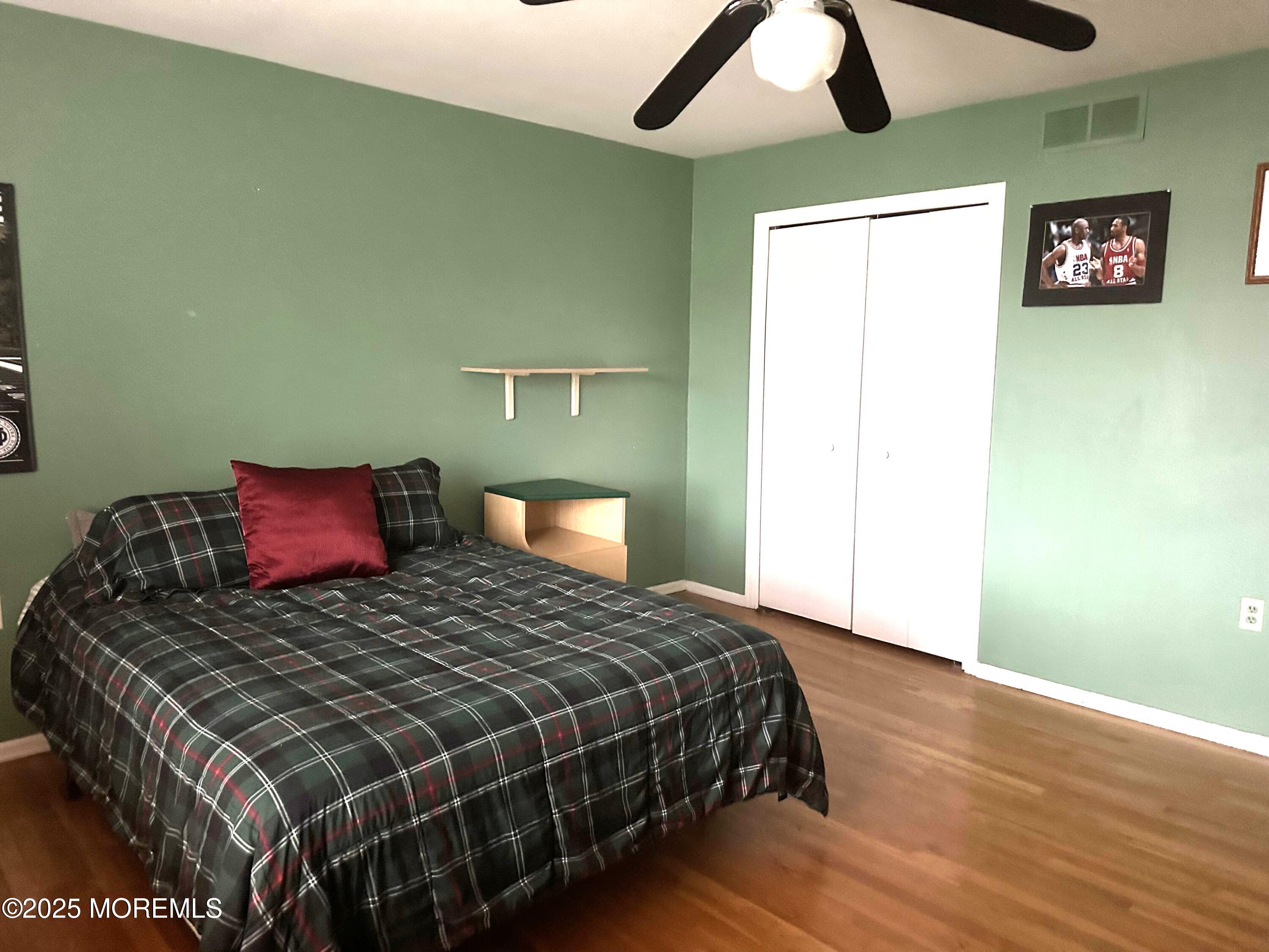 11 Walnut Lane, Manalapan, New Jersey image 24