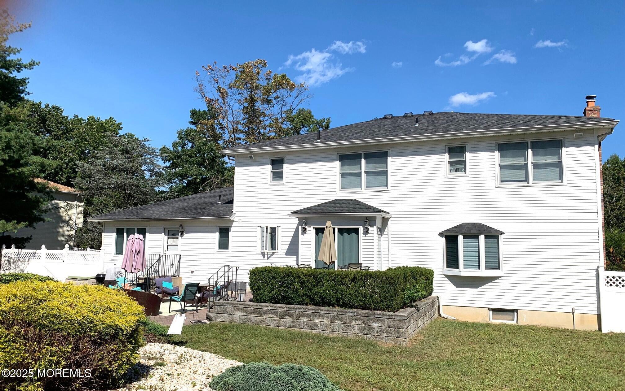 11 Walnut Lane, Manalapan, New Jersey image 31