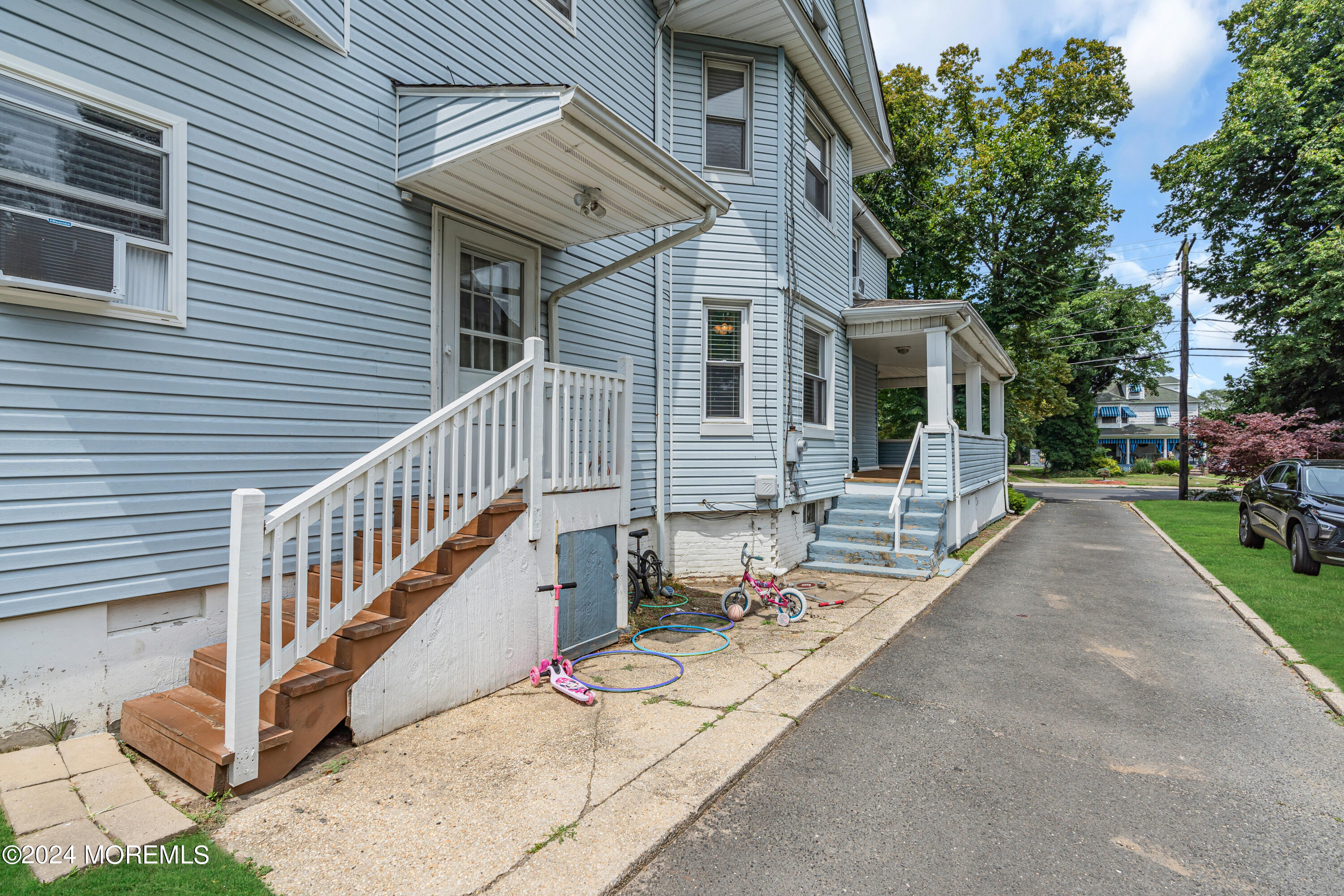 176 Liberty Street, Long Branch, New Jersey image 37