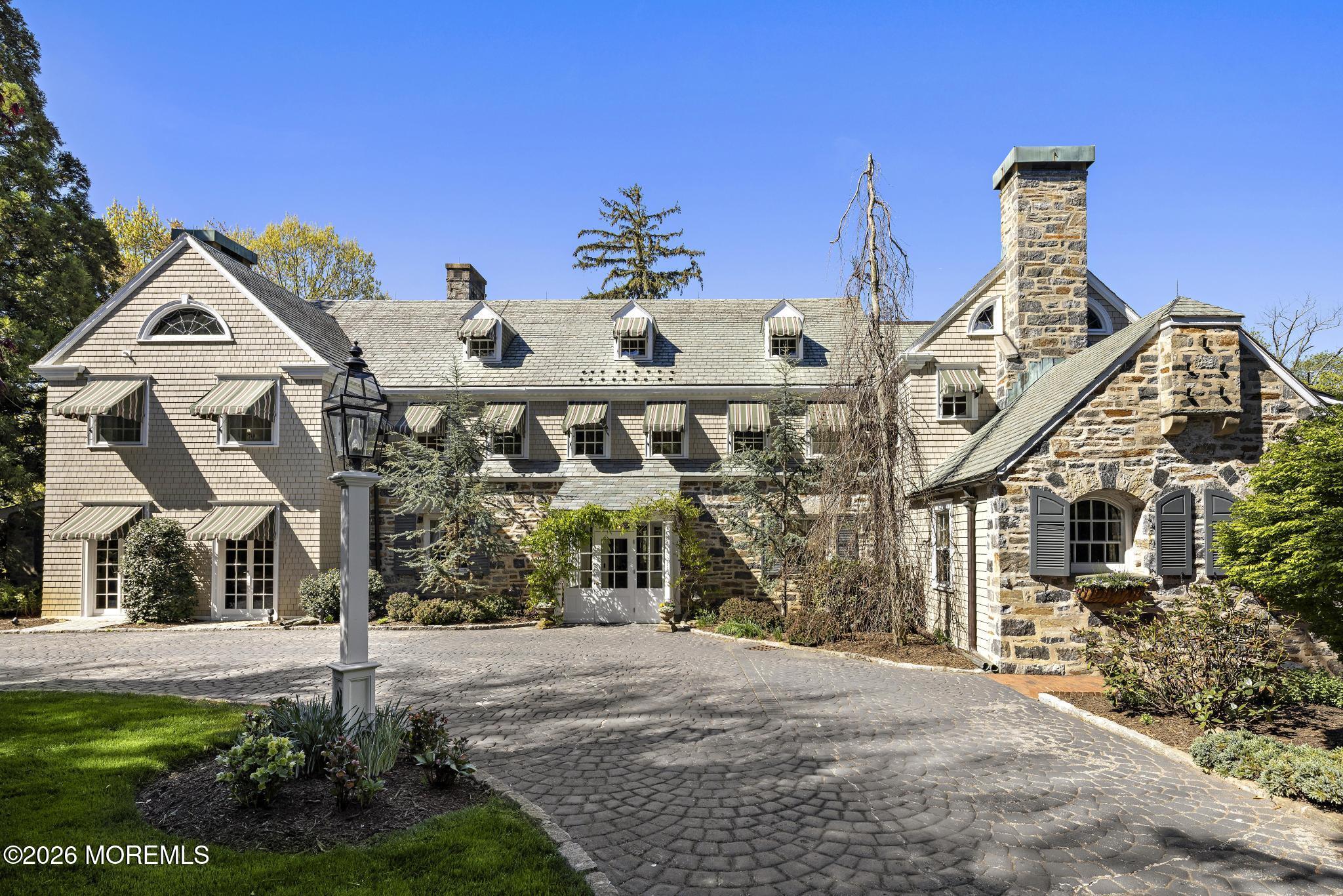 52 Buena Vista Avenue