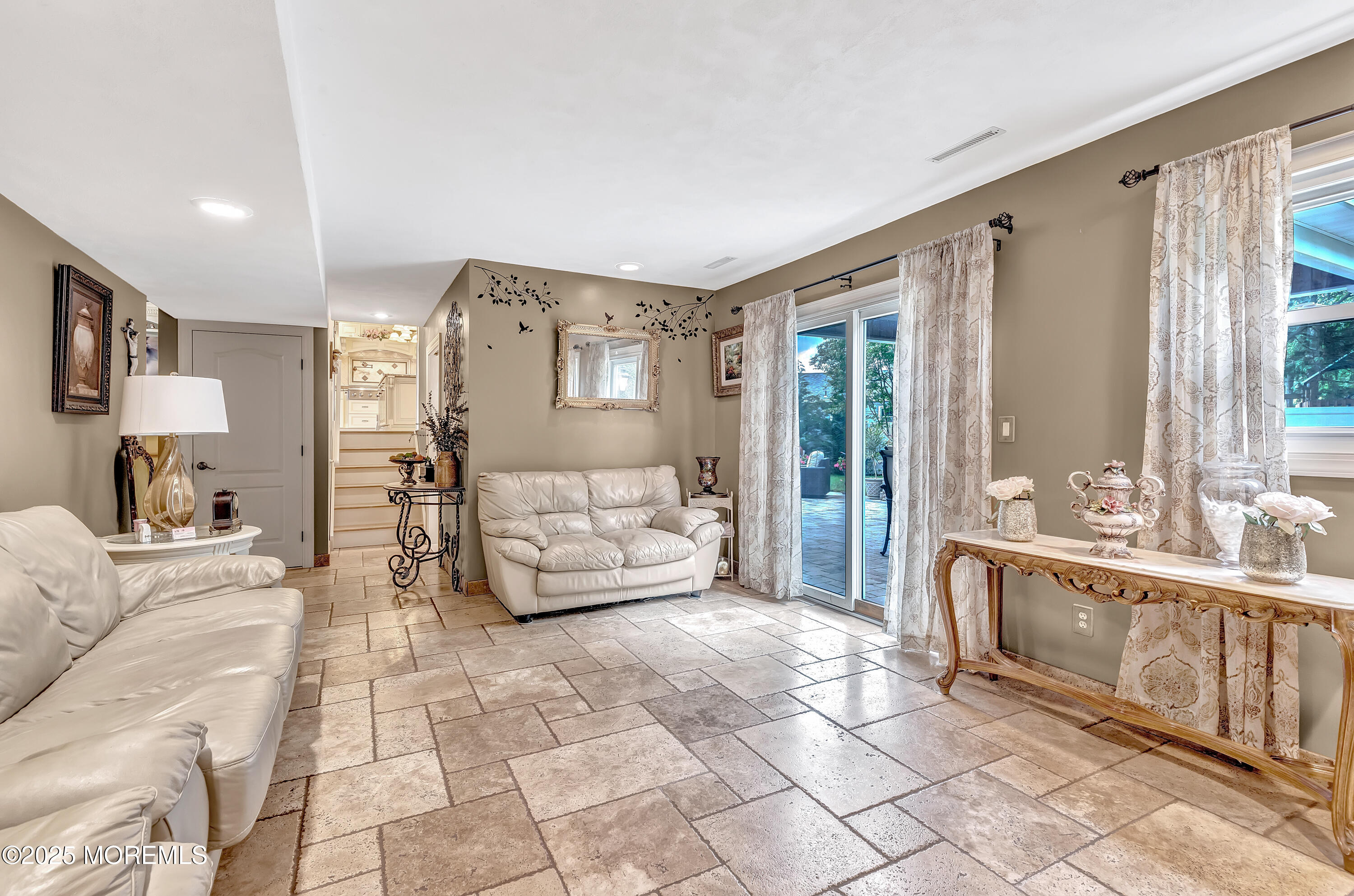 871 W Briar Avenue, Toms River, New Jersey image 12