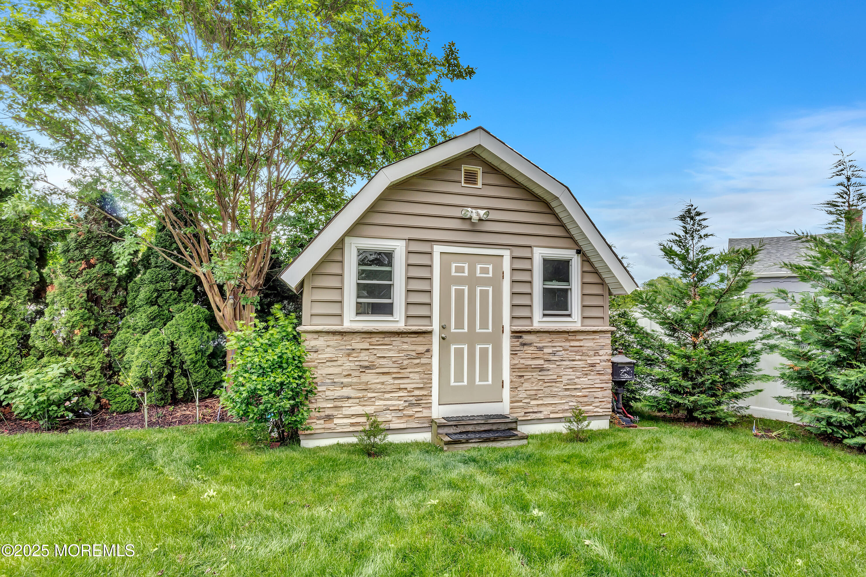871 W Briar Avenue, Toms River, New Jersey image 42