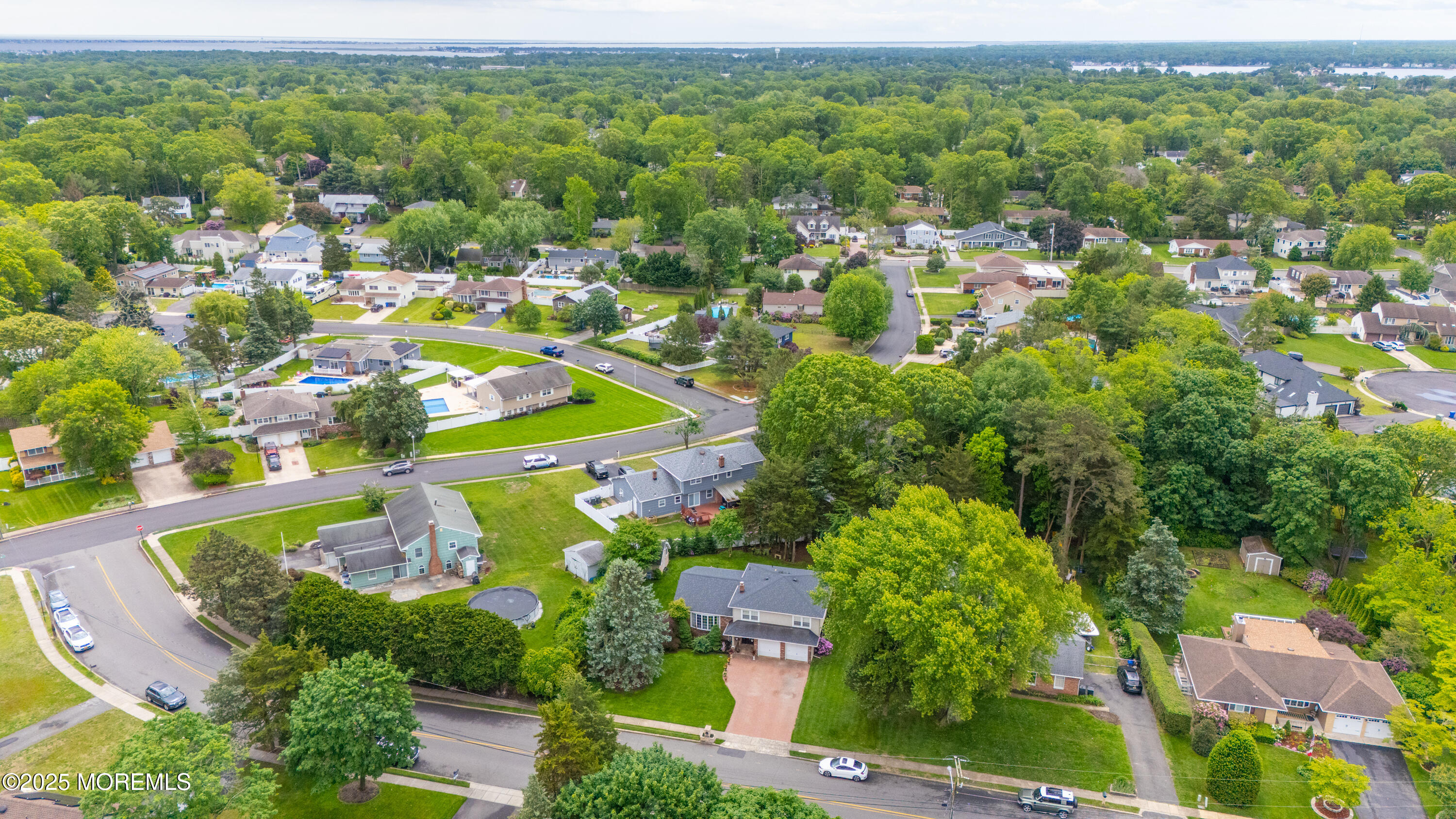 871 W Briar Avenue, Toms River, New Jersey image 46