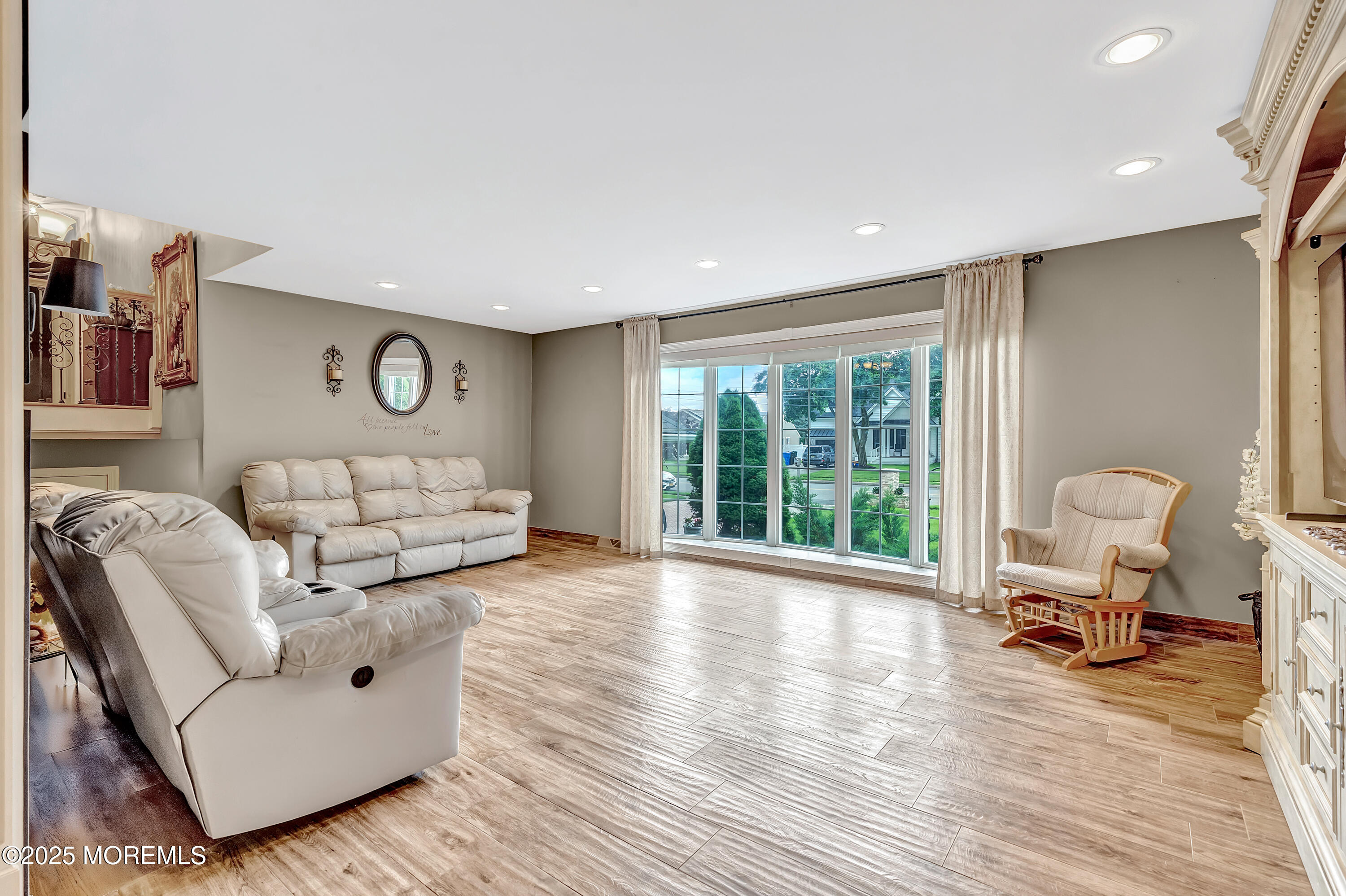 871 W Briar Avenue, Toms River, New Jersey image 20