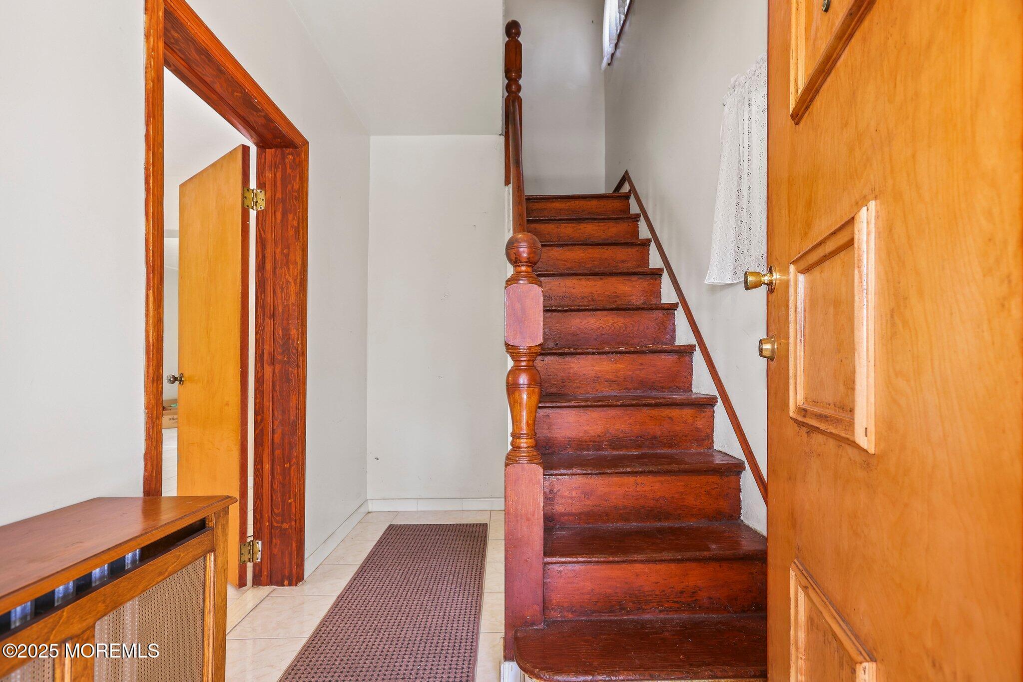 27 Valley Way, West Orange, New Jersey image 5