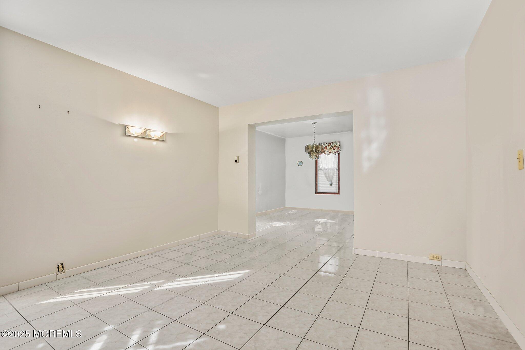 27 Valley Way, West Orange, New Jersey image 7