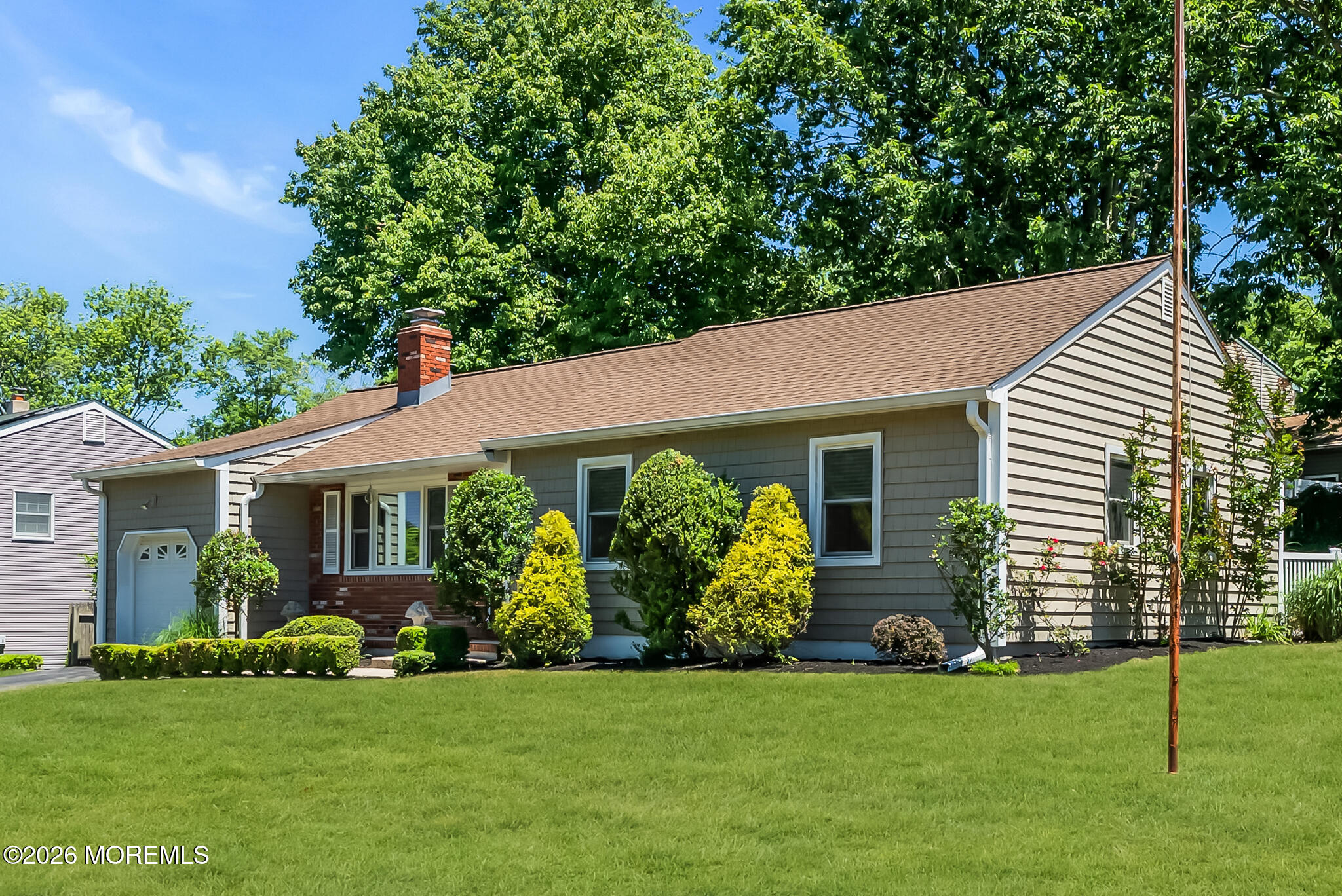 2558 Stearns Drive