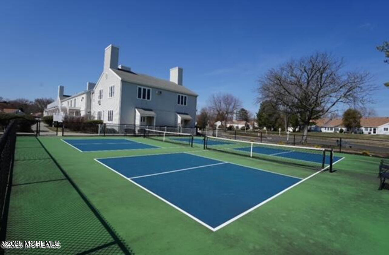 17A Plaza Del Campillo, Freehold, New Jersey image 32