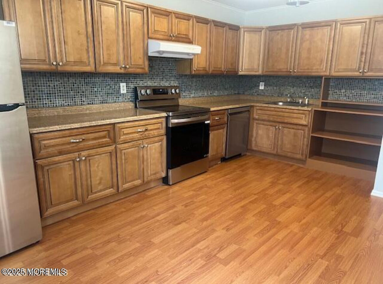 17A Plaza Del Campillo, Freehold, New Jersey image 14