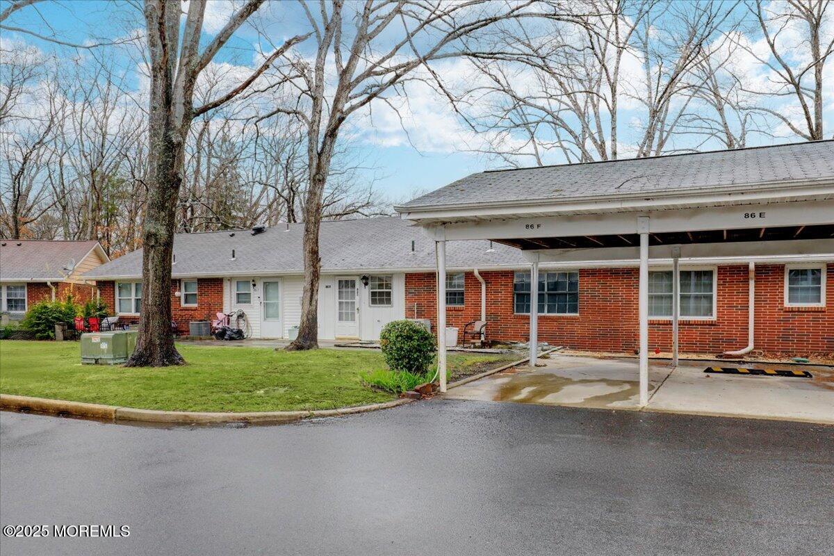 86E Dorchester Drive, Lakewood, New Jersey image 32