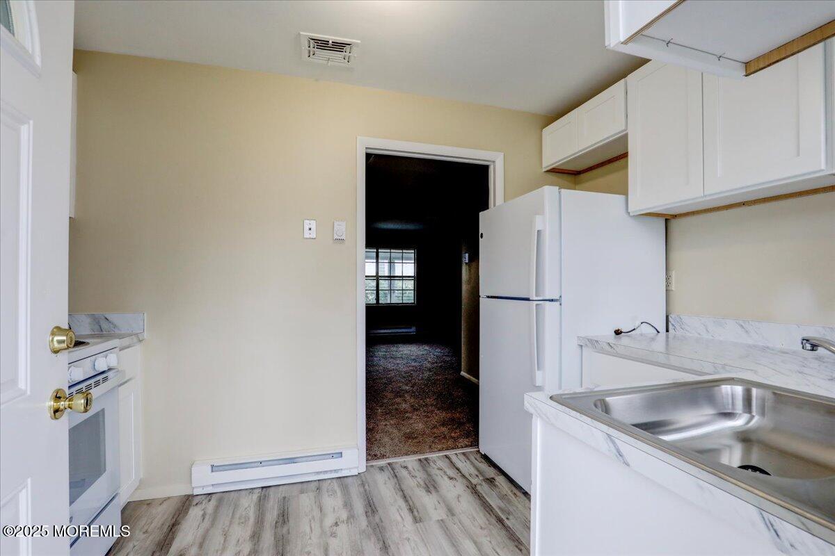 86E Dorchester Drive, Lakewood, New Jersey image 18